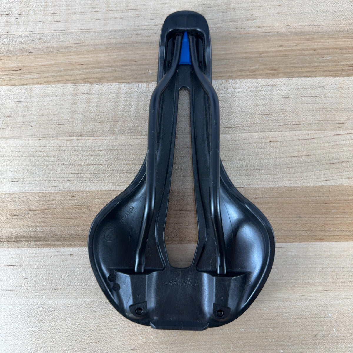 Low Mile! Selle Italia Flite Boost TM Superflow 135mm 7x7 Round Rail Bike Saddle — photo 7 of 8