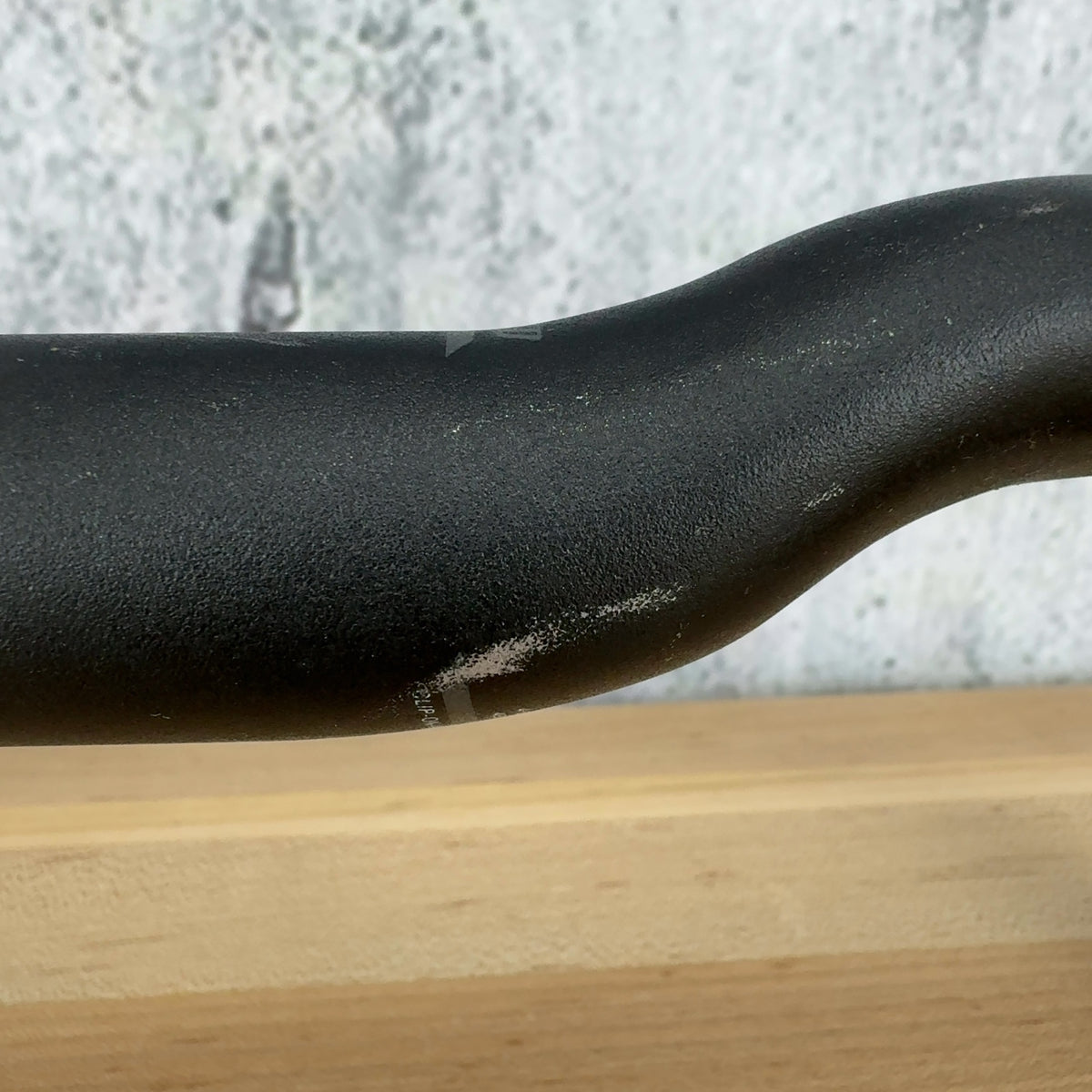 Light Use! Specialized Hover Expert 38cm 31.8mm Round Drop Bar Handlebar 268g