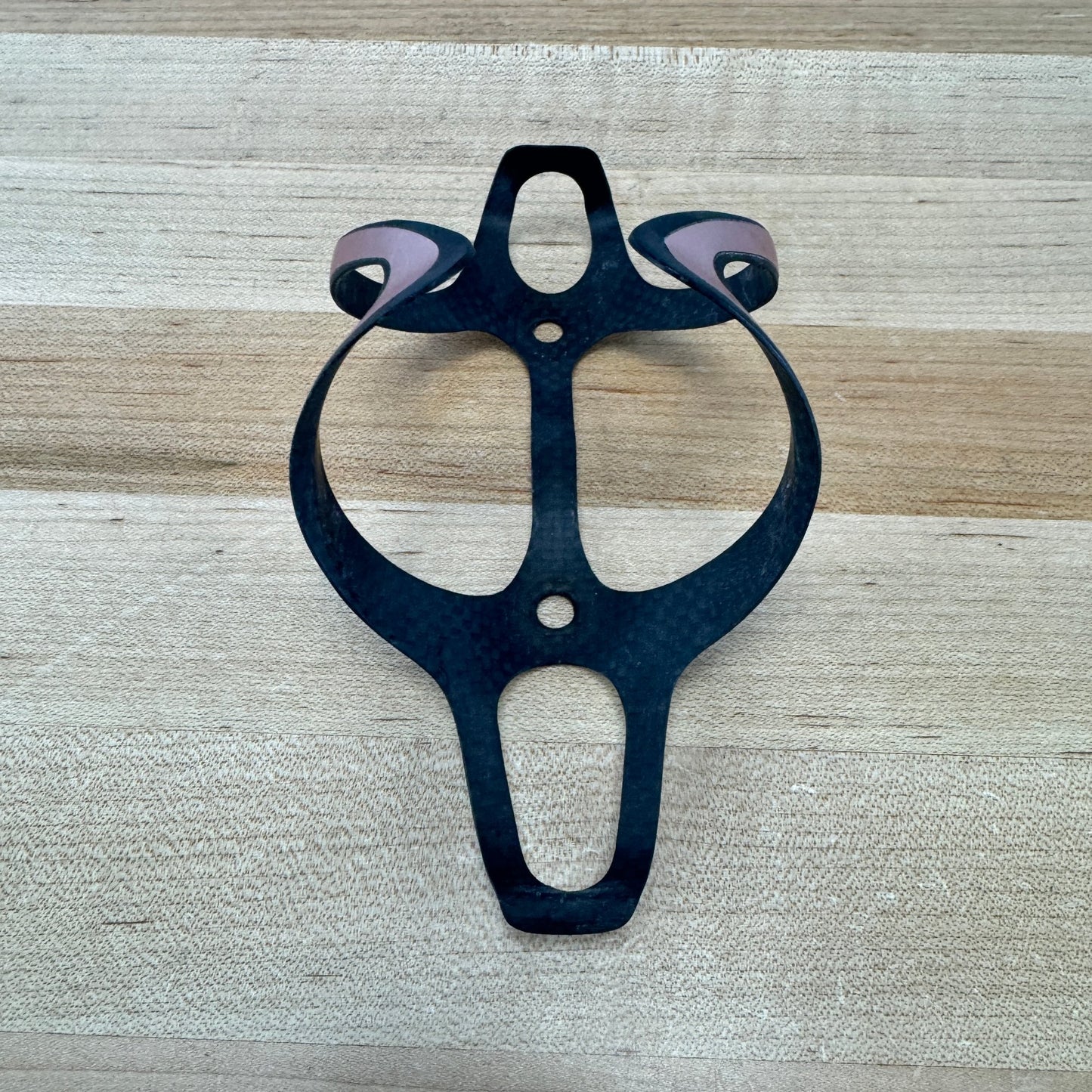 Ciclovation Tai Chi Flash Sakura Carbon Water Bottle Cages