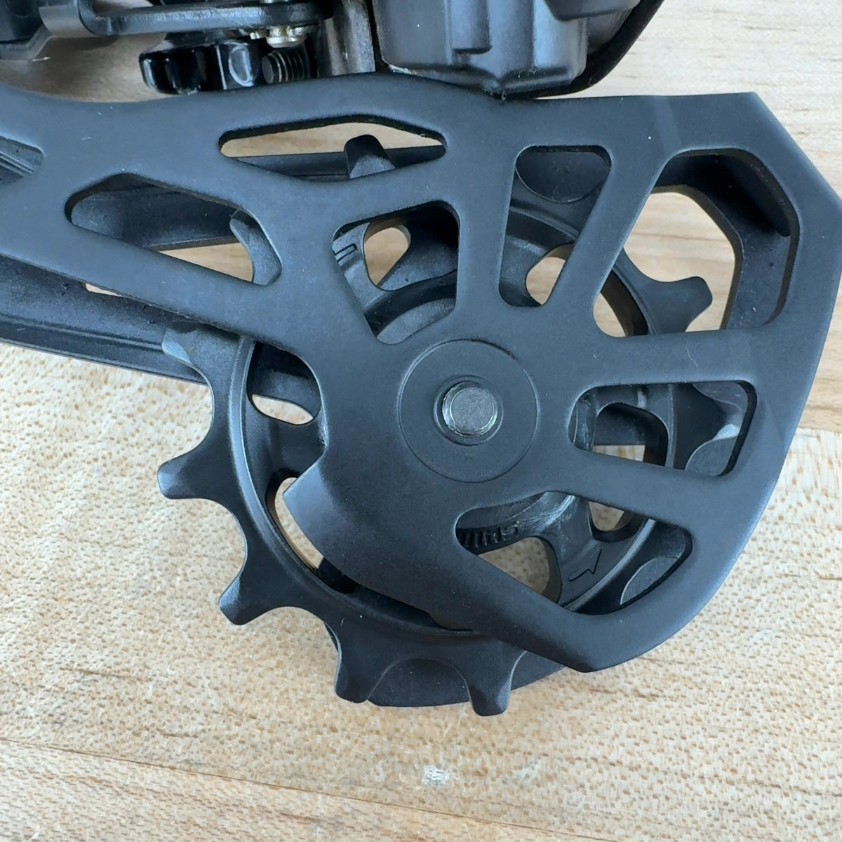 New Take Off! Shimano Deore XT RD-M8050 MTB 11-Speed Rear Derailleur 327g — photo 5 of 6