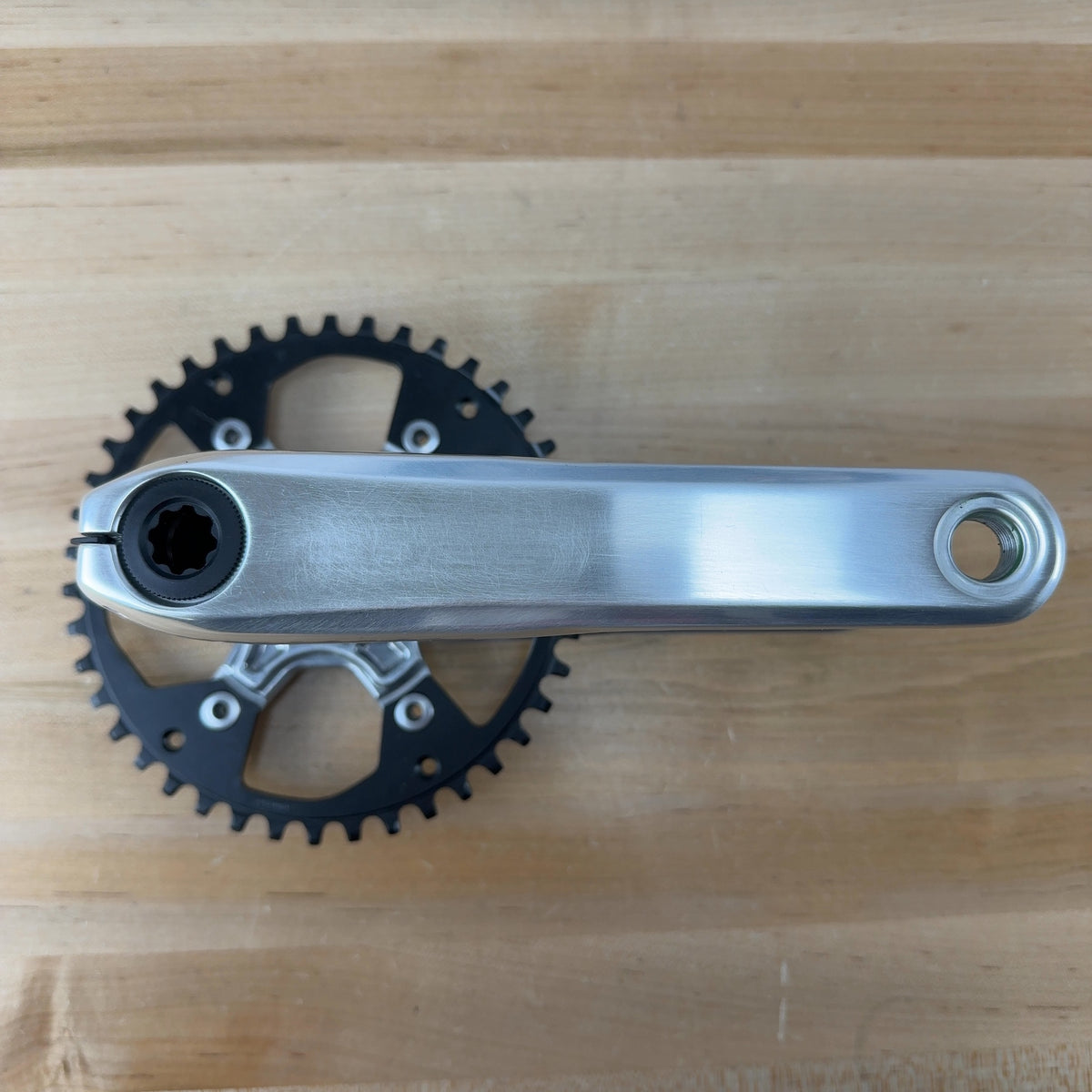 New Take Off! Shimano CUES FC-U6030-1 170mm 42T Silver Gravel Crankset MSRP $125 — photo 6 of 11