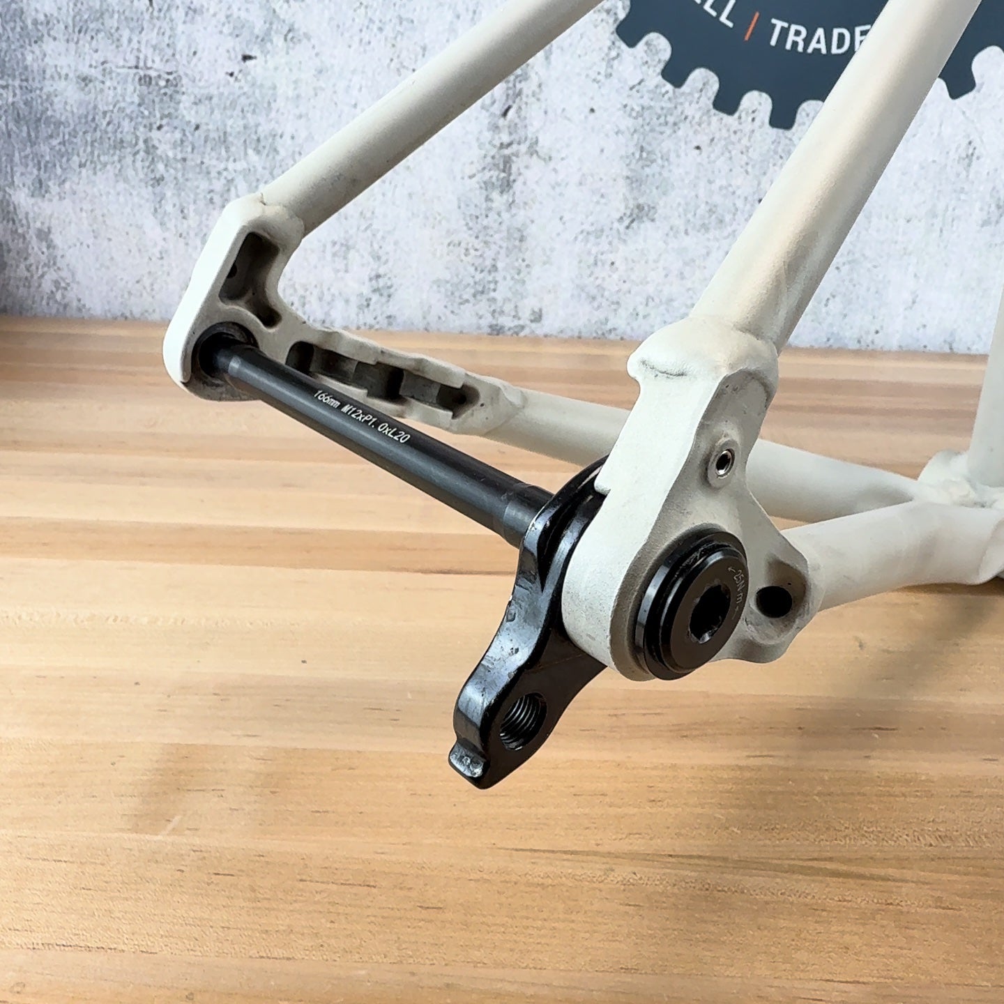 Low Mile! 2025 Blackheart Road AL Aluminum Disc Brake FSA ACR Frameset