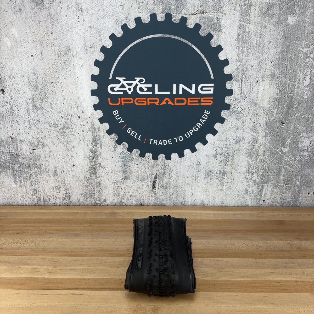 New! Maxxis Aspen 29x2.4 Black Logos Tubeless Single MTB Bike Tire MSRP $104