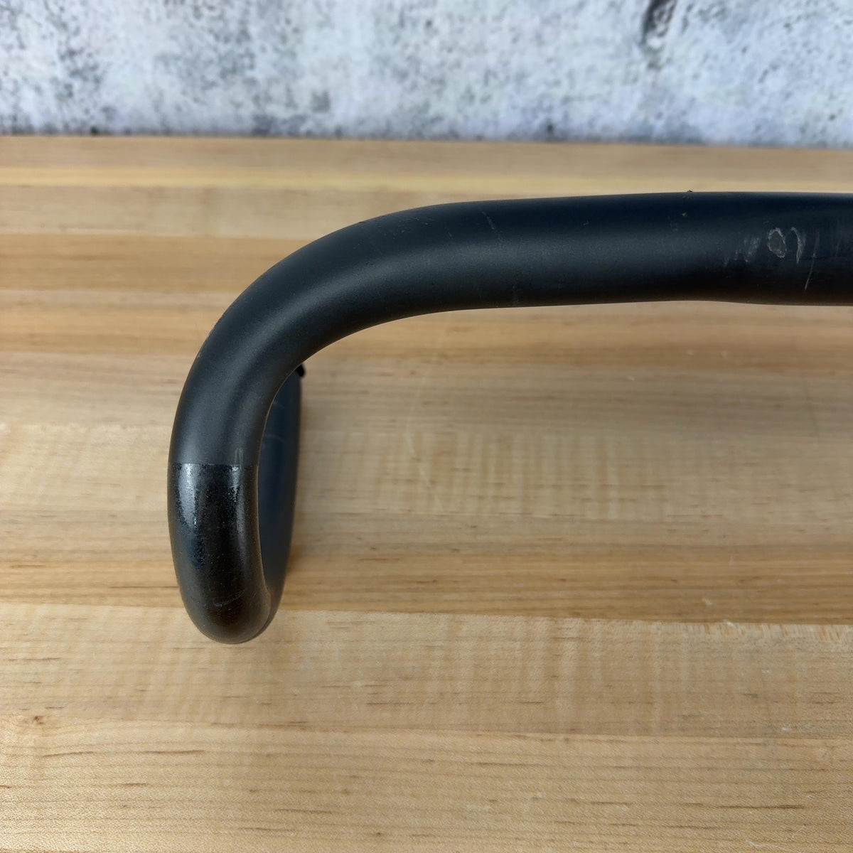 Enve Road Compact 44cm 31.8mm Carbon Black 79mm Reach Road Bike Handlebar 207g — photo 3 of 11