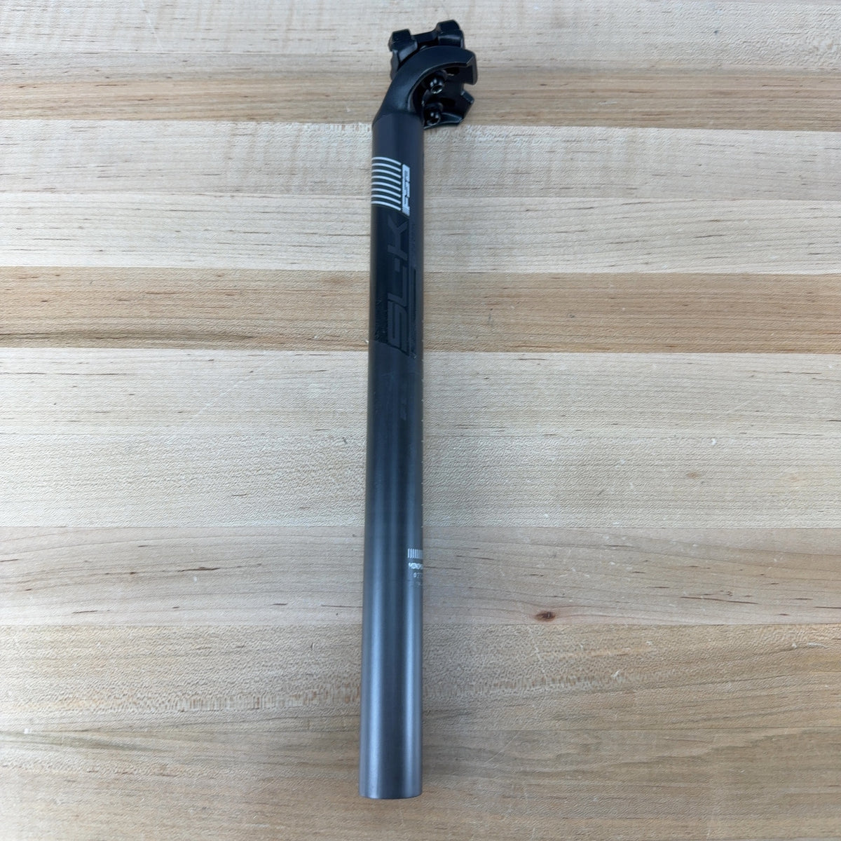 Low Mile! FSA SL-K 27.2mm x 350mm Carbon 20mm Setback Black Bike Seatpost 225g — photo 4 of 9
