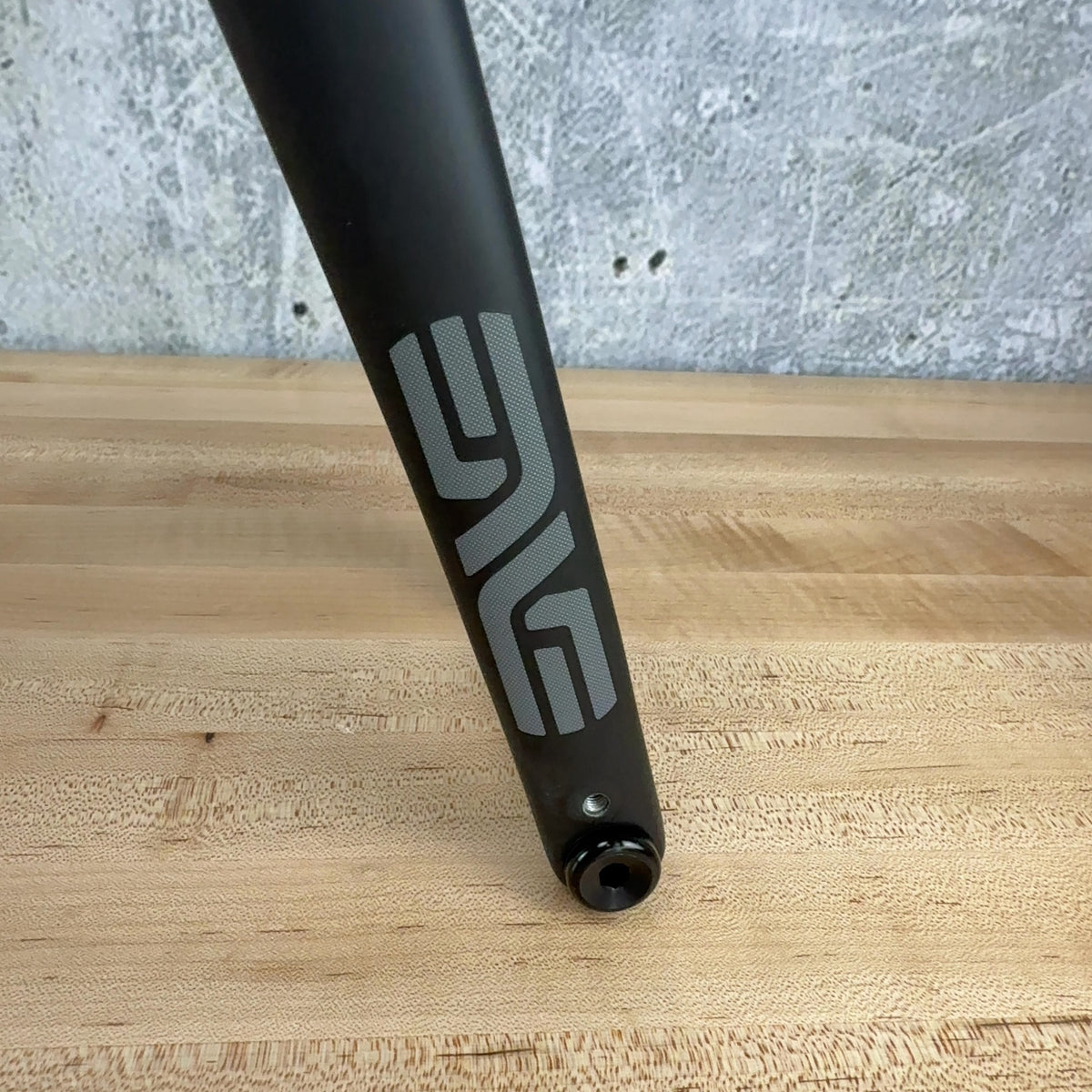 New! 2026 Mosaic GT-2 45 58cm Titanium Gravel Bike Frameset Enve Cane Creek 700c
