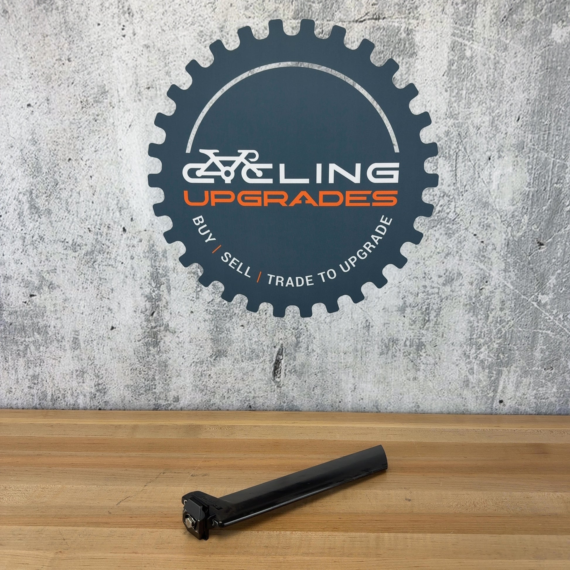 Light Use! BMC Timemachine 01 Premium Carbon Seatpost