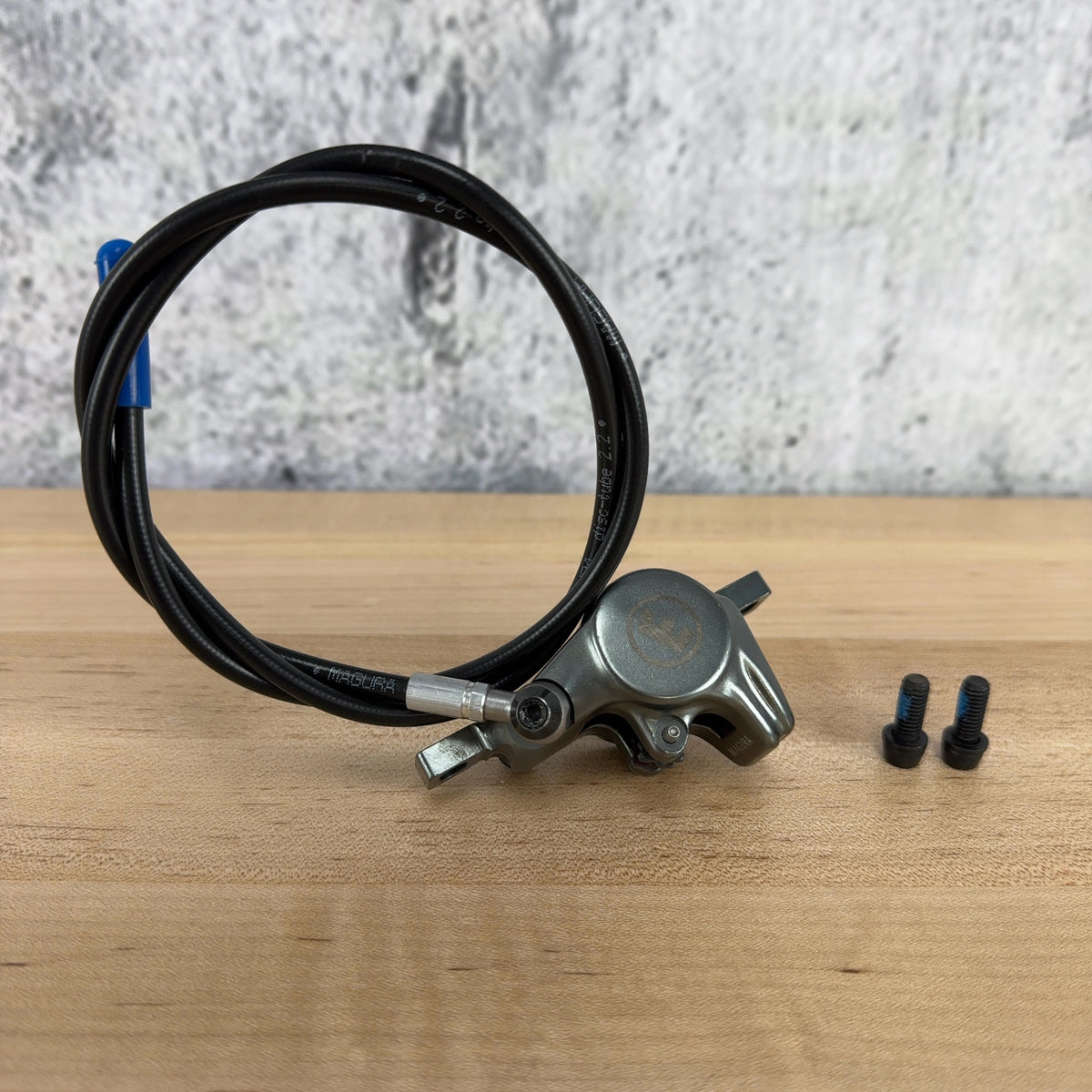 Light Use! MAGURA MT8 SL 2-Piston Post Mount Hydraulic MTB Disc Brake Calipers