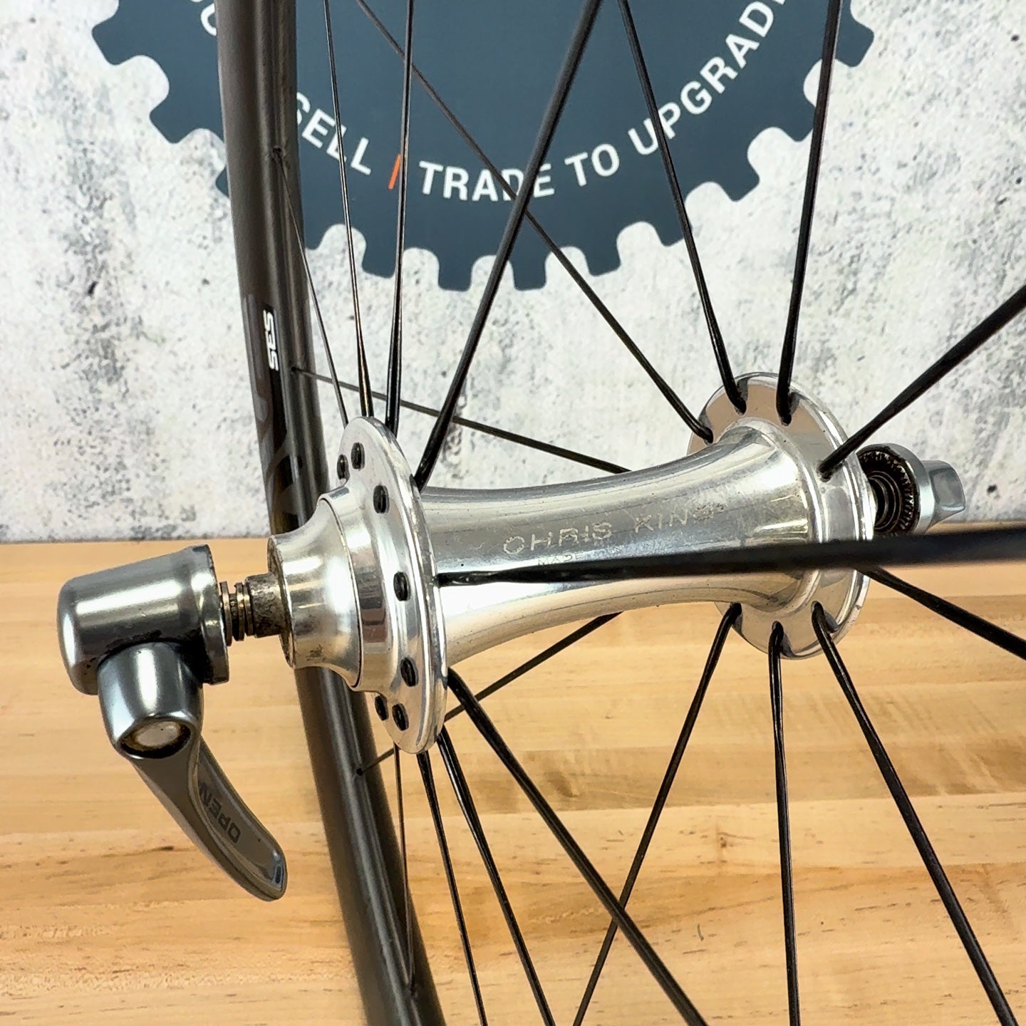 Low Mile! Enve SES 4.5 Silver Chris King R45 Hubs Carbon Wheelset 1674g