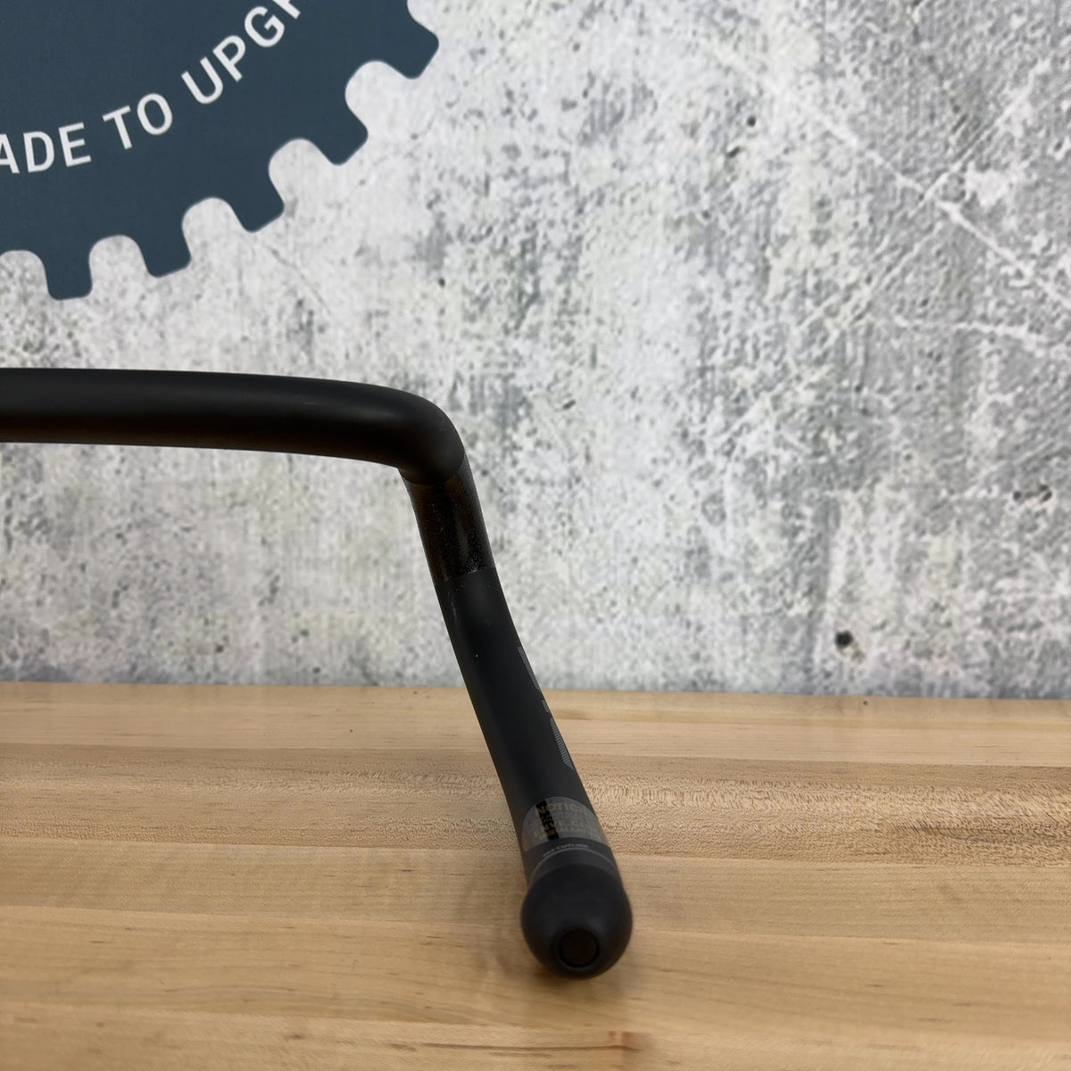 New Take Off! Enve SES AR 44cm 31.8mm Round Drop Bar Carbon  Bike Handlebar 250g — photo 9 of 11