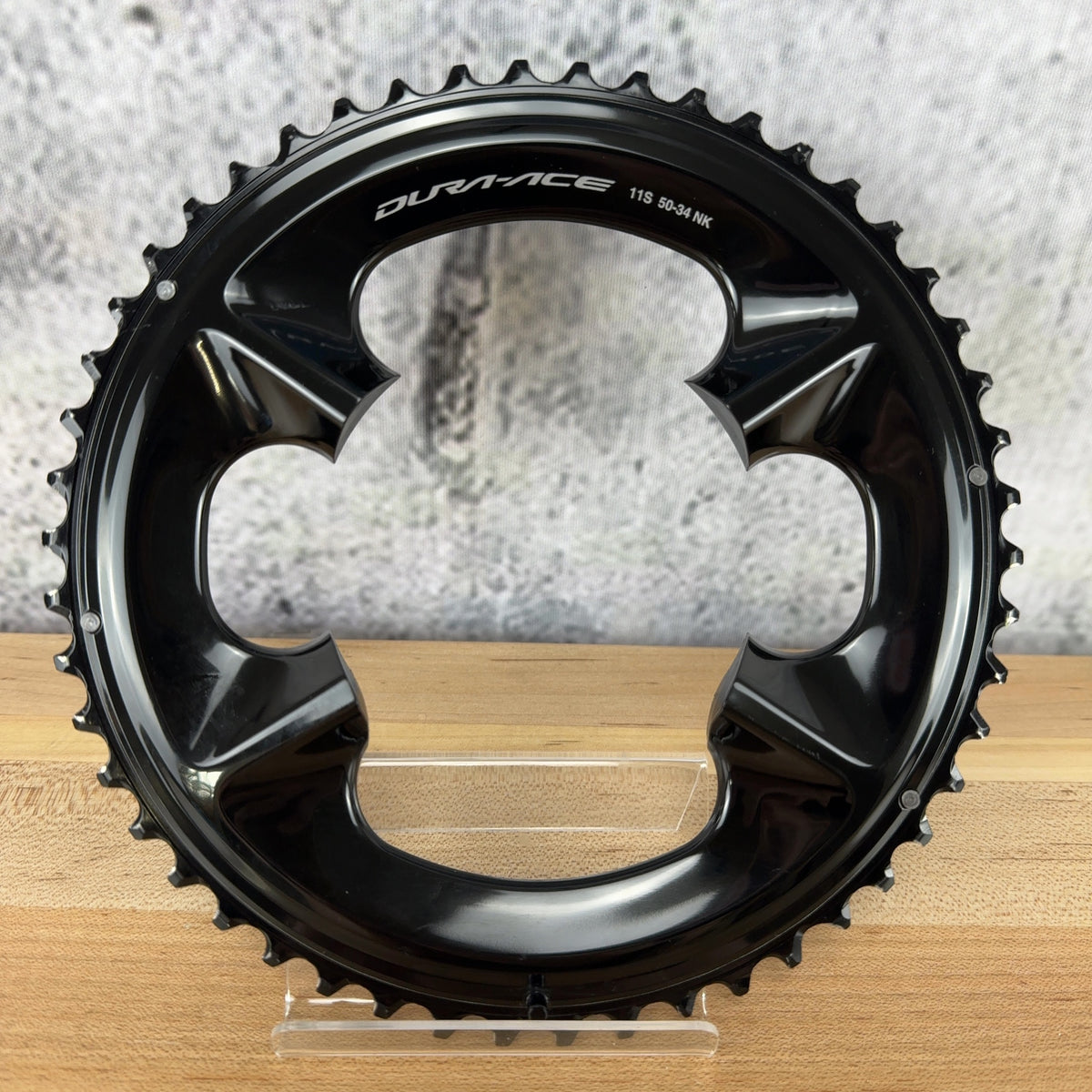 Light Use! Shimano Dura Ace FC-R9100 50t 11-Speed Bike Outer Chainring 105g — photo 1 of 4