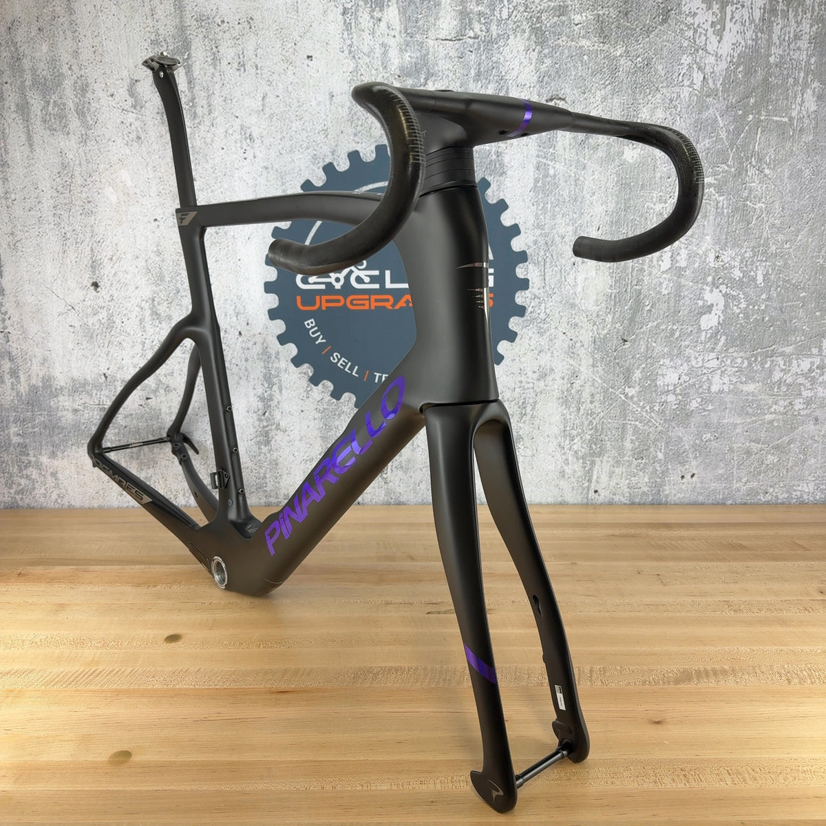 2026 Pinarello Dogma F 595 Tissot Limited Edition Carbon Bike Frameset 2127g