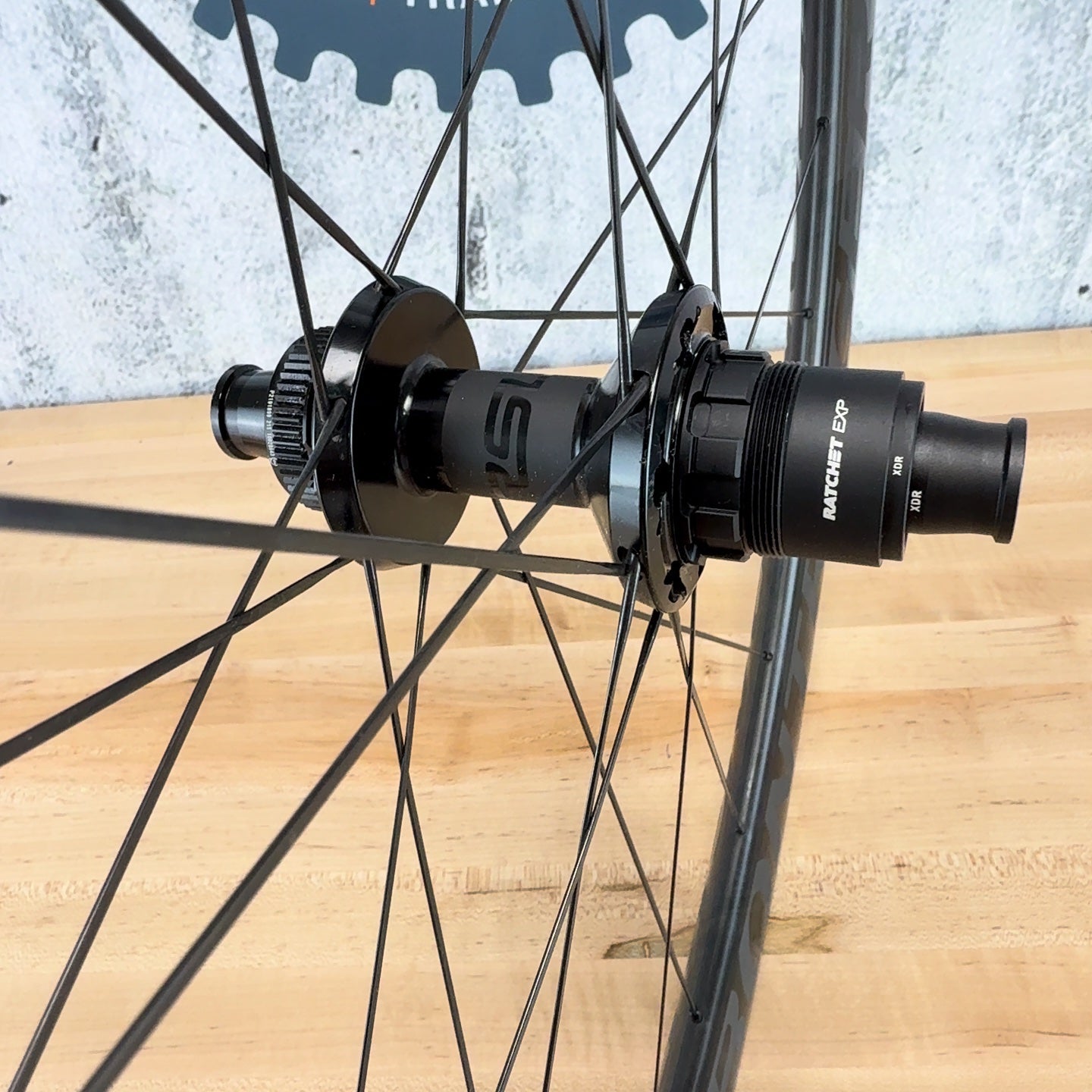 Light Use! Bontrager Aeolus RSL 37 700C Disc Brake XDR Carbon Rear Wheel 748g