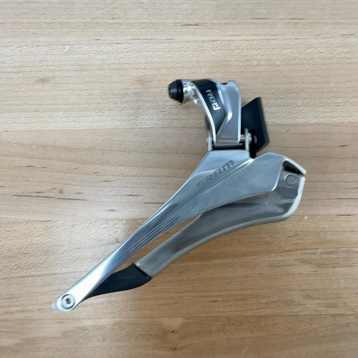 Light Use! SRAM Red 22 Braze-On Yaw 11-Speed Mechanical Front Derailleur 70g — photo 3 of 4