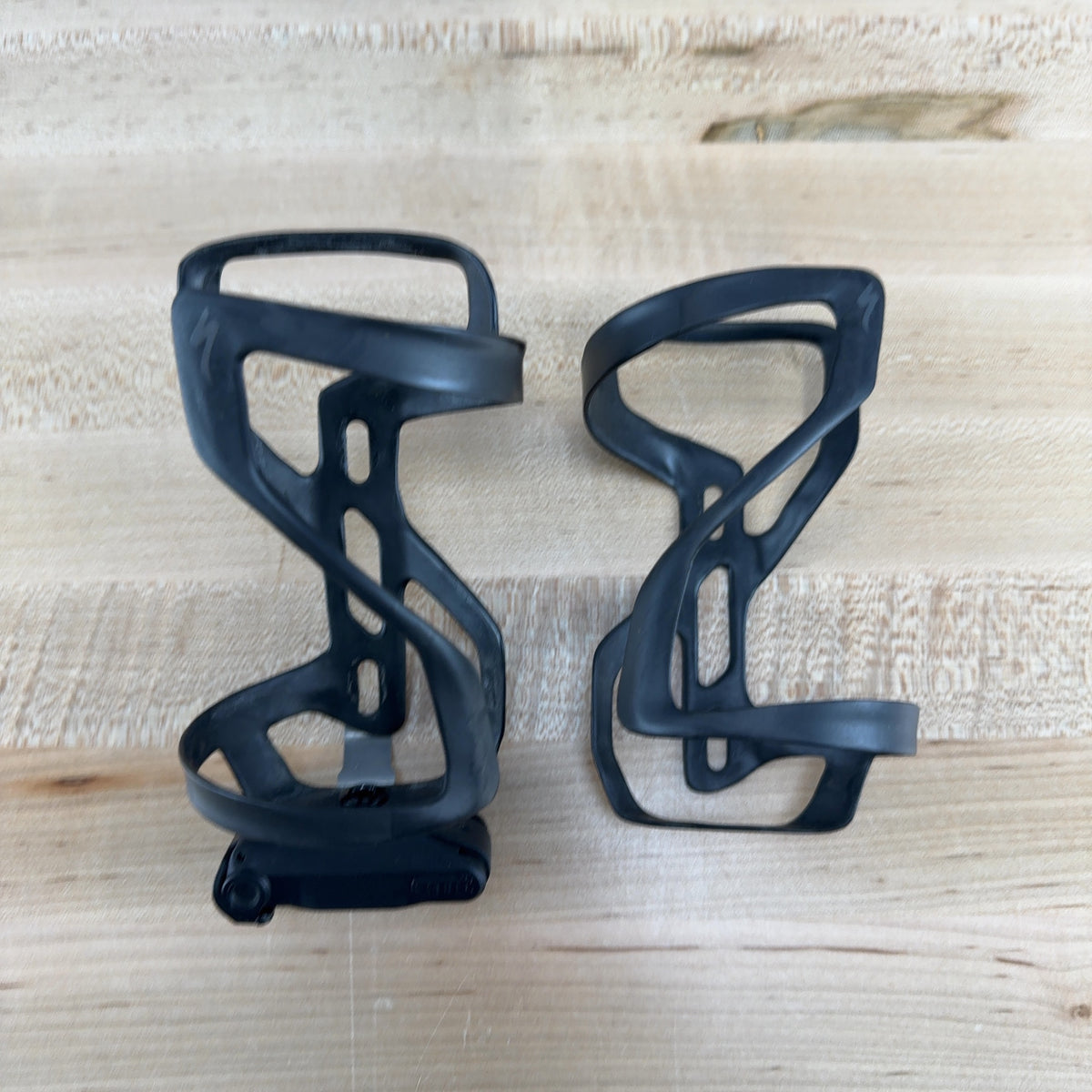 Low Mile! Specialized S-Works Zee Cage II LH/RH Carbon Water Bottle Cages SWAT — photo 4 of 6