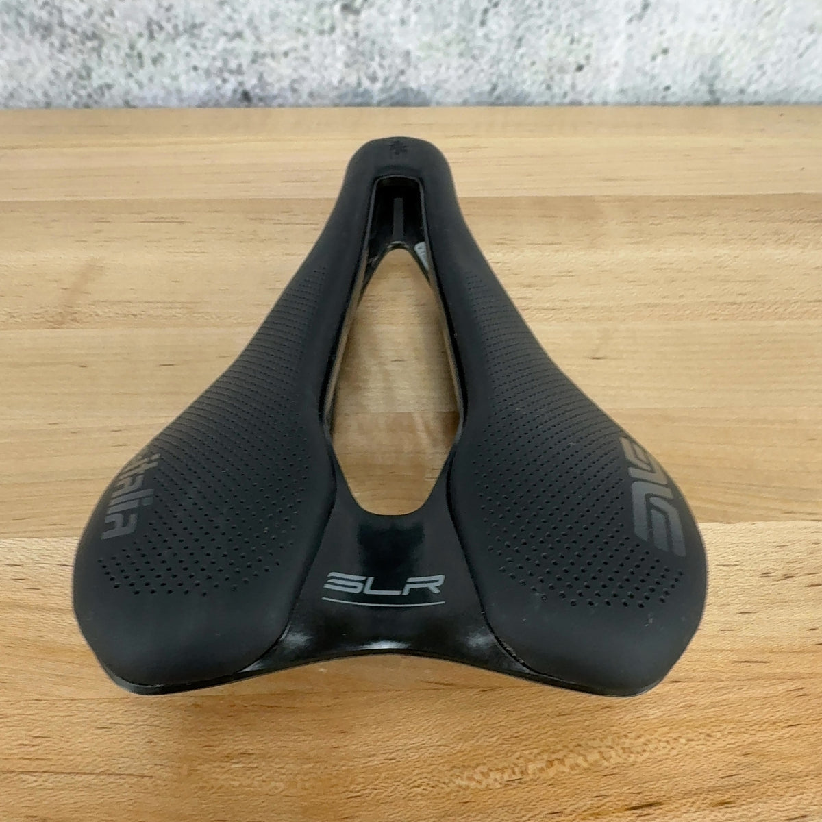 New Take Off! Selle Italia Enve Boost SLR 130mm 7x9mm Carbon Rails Saddle 127g — photo 5 of 6