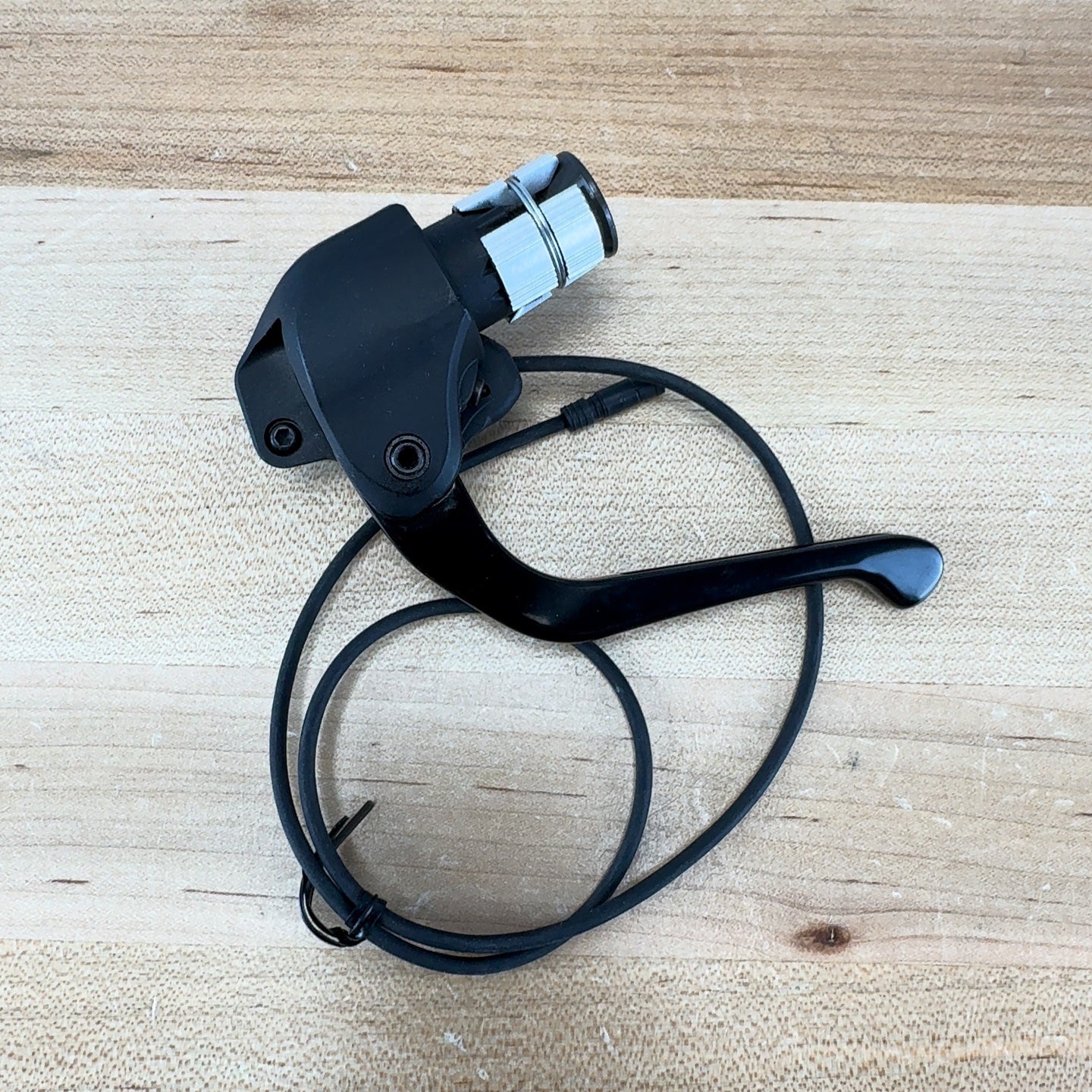 New! Shimano Di2 ST-6871 11-Speed Electronic Front/Left Shifters/Levers 75g