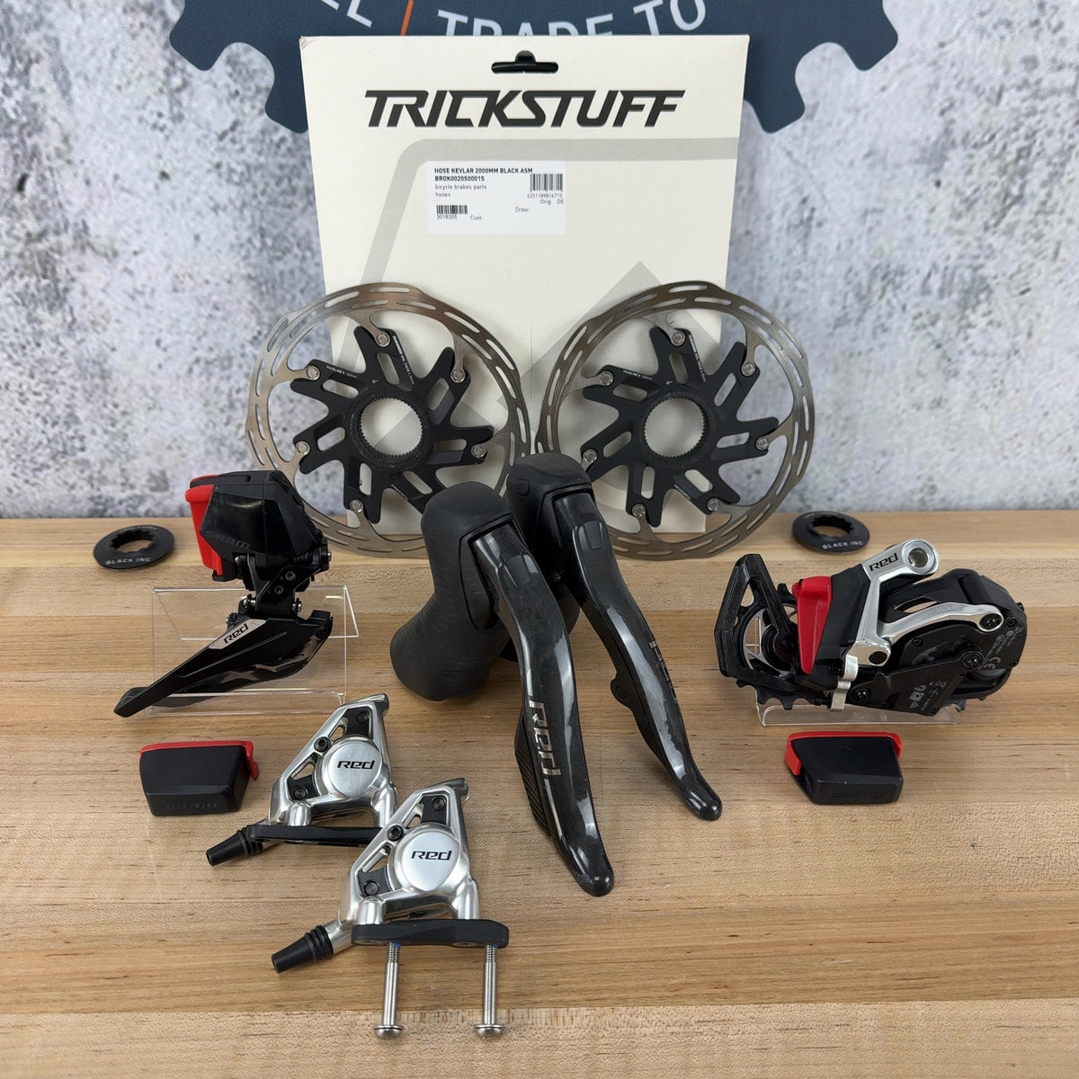 SRAM Red AXS E1 12-Speed Hydraulic Flat Mount Disc Brake Cycling Groupset 1473g — photo 1 of 20