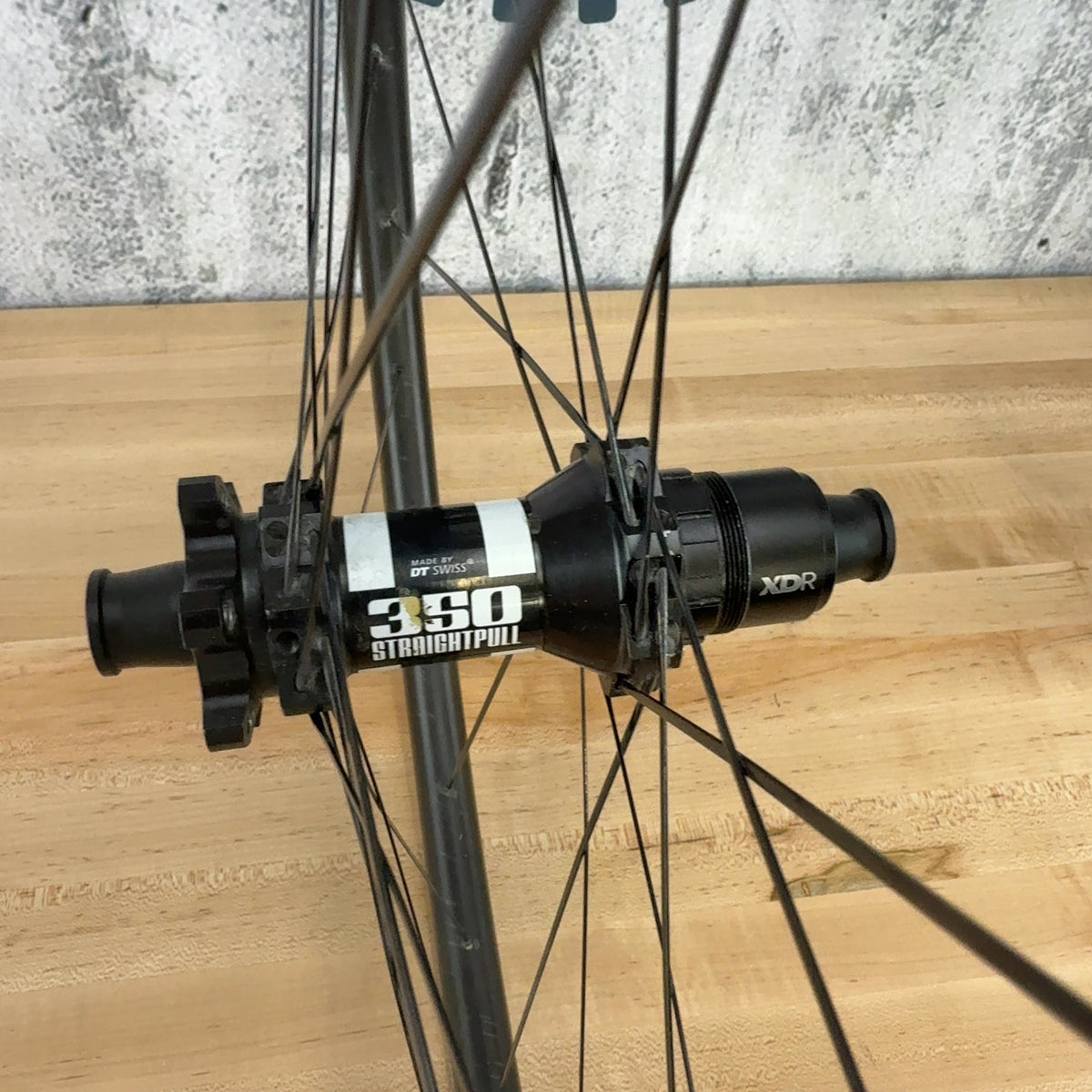 Astral Veil 3 DT 350 32mm 6-Bolt Disc Carbon Tubeless Bike Wheelset 700c 1542g — photo 4 of 21