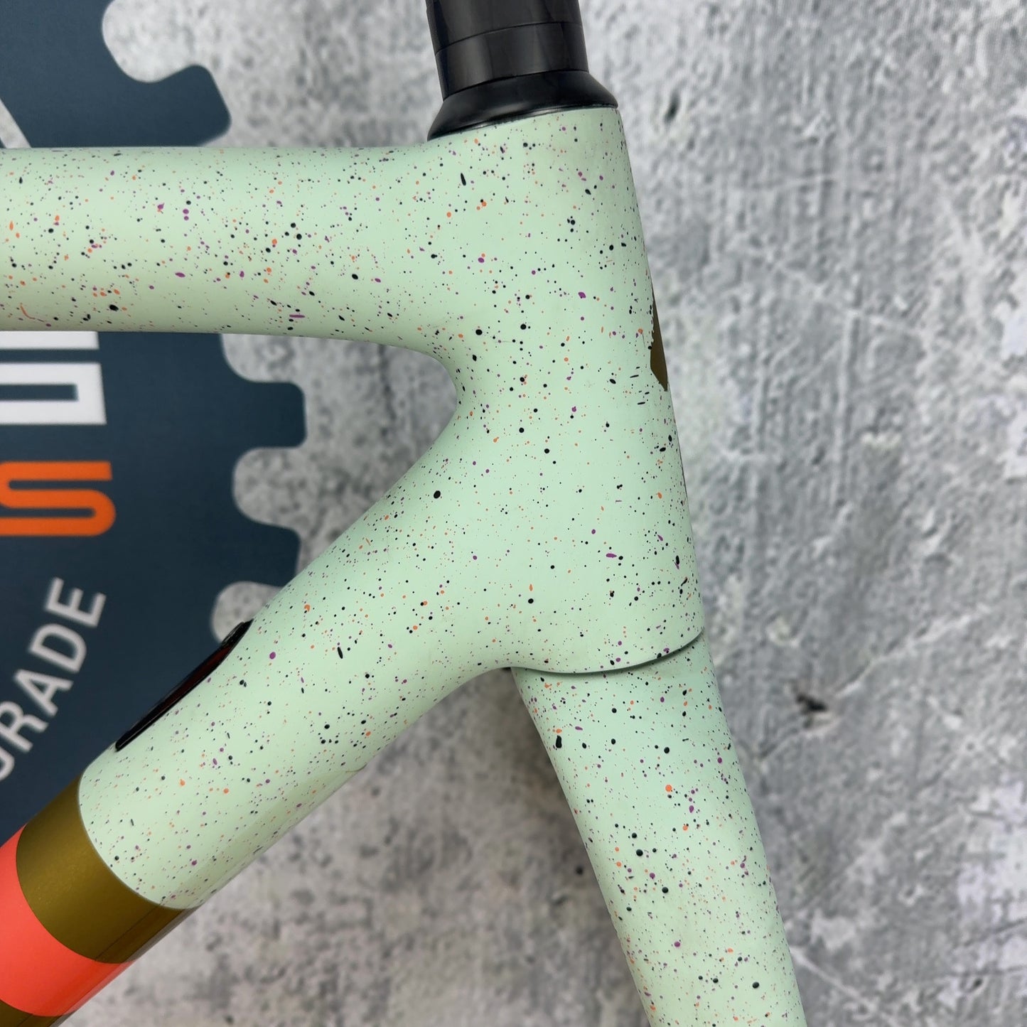 Light Use! Specialized 2024 S-Works Crux 54cm SATIN WHITE SAGE/CACTUS BLOOM/MIDNIGHT SHADOW SPECKLE Carbon Frameset