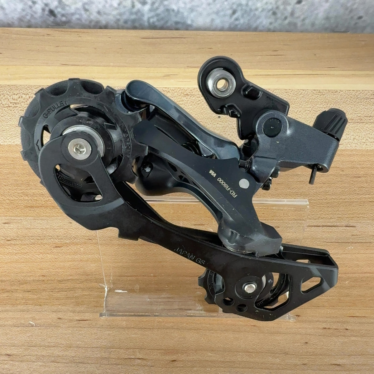 New! Shimano Ultegra RD-R8000-GS 11-Speed Mechanical Rear Bike Derailleur