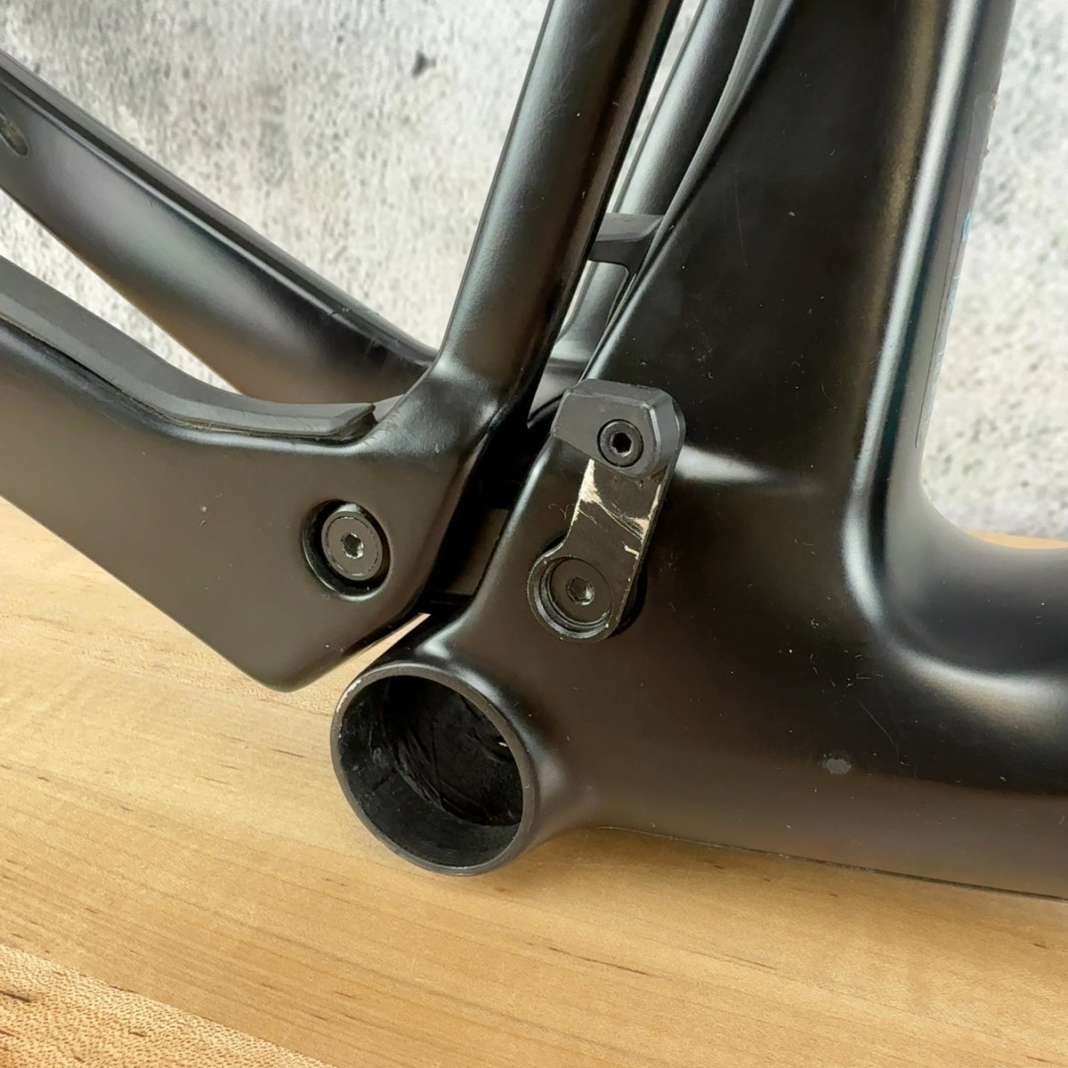 BMC 2023 Fourstroke 01 Large MTB UDH Carbon Frameset — photo 12 of 24