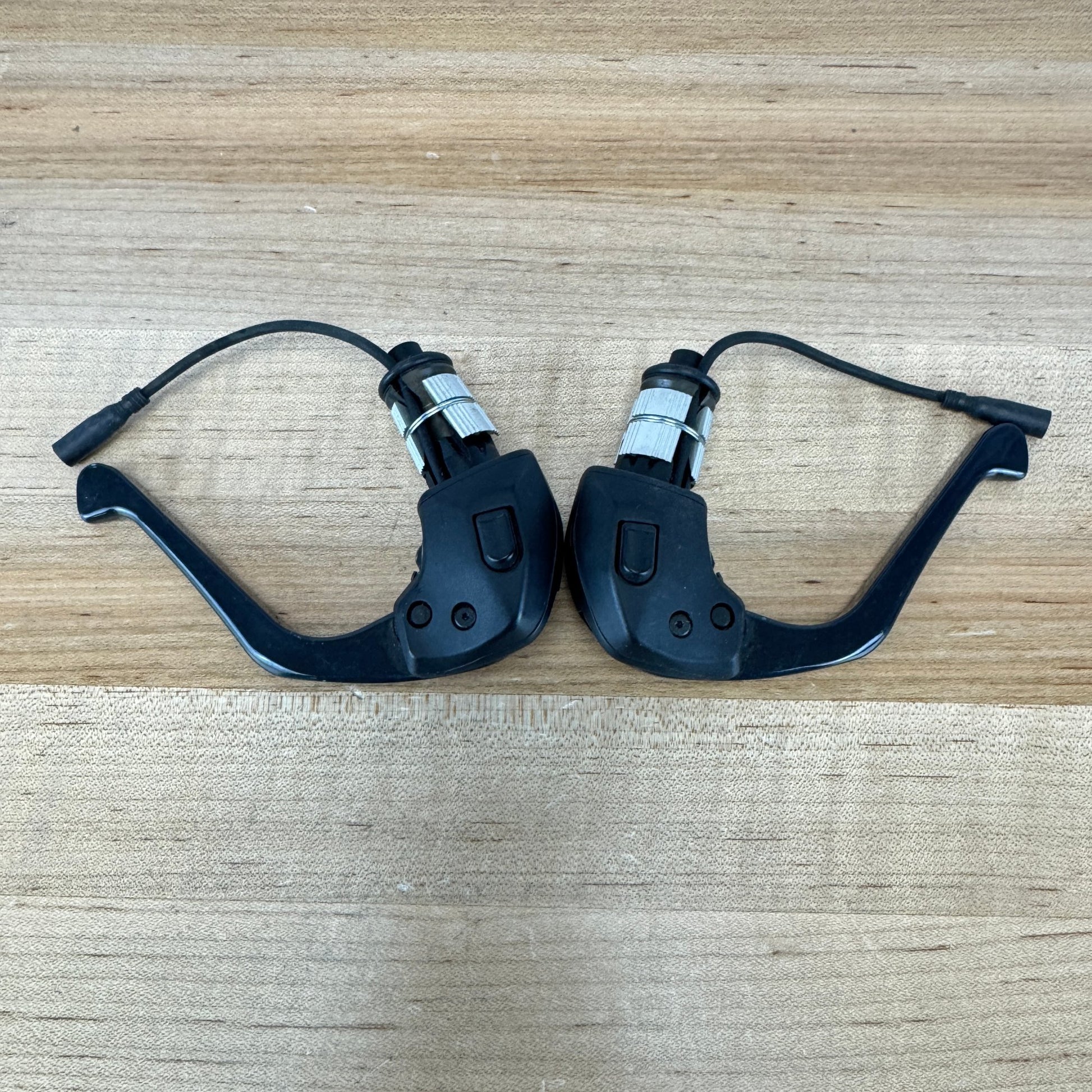 Light Use! Shimano Dura-Ace Di2 ST-R9160 Carbon TT/Triathlon Rim Brake Levers