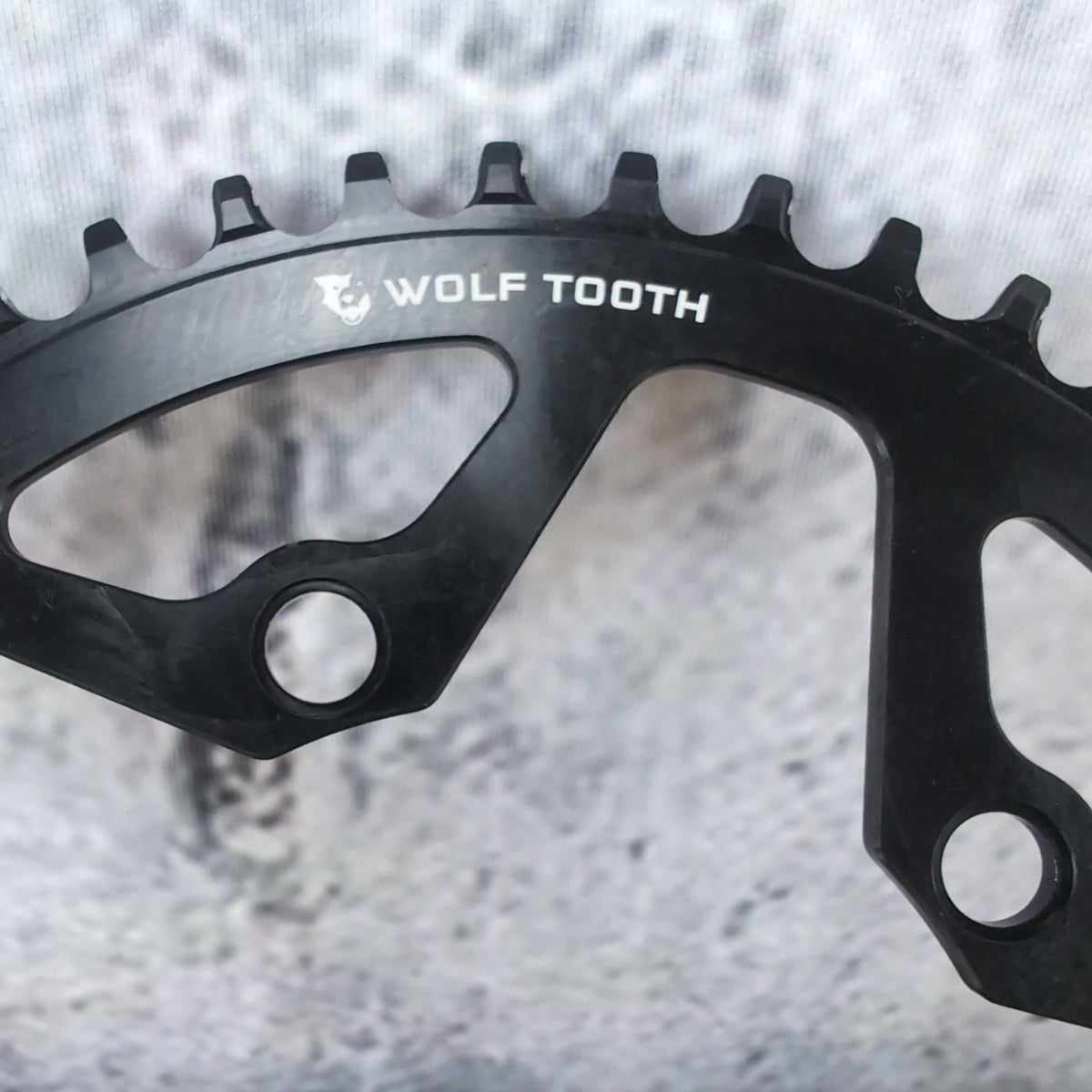 Mint! Wolf Tooth 48t Drop-Stop B 110BCD Road/Gravel Alloy 1x Chainring 105g — photo 3 of 6