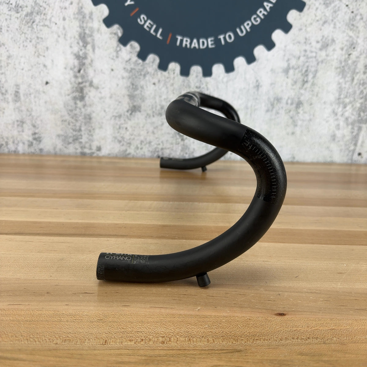 Fizik Cyrano 00 Chameleon 42cm Carbon Round Drop Bar Bike Handlebar  184g
