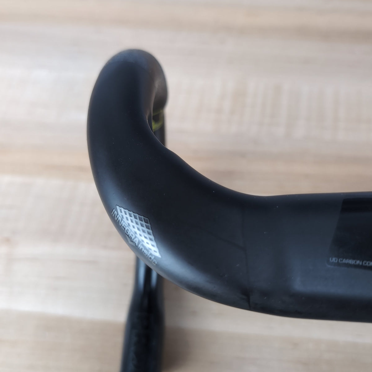 New Take Off! PRO Pro Vibe Aero 42cm Road Carbon Handlebar 252g MSRP $420 — photo 8 of 11