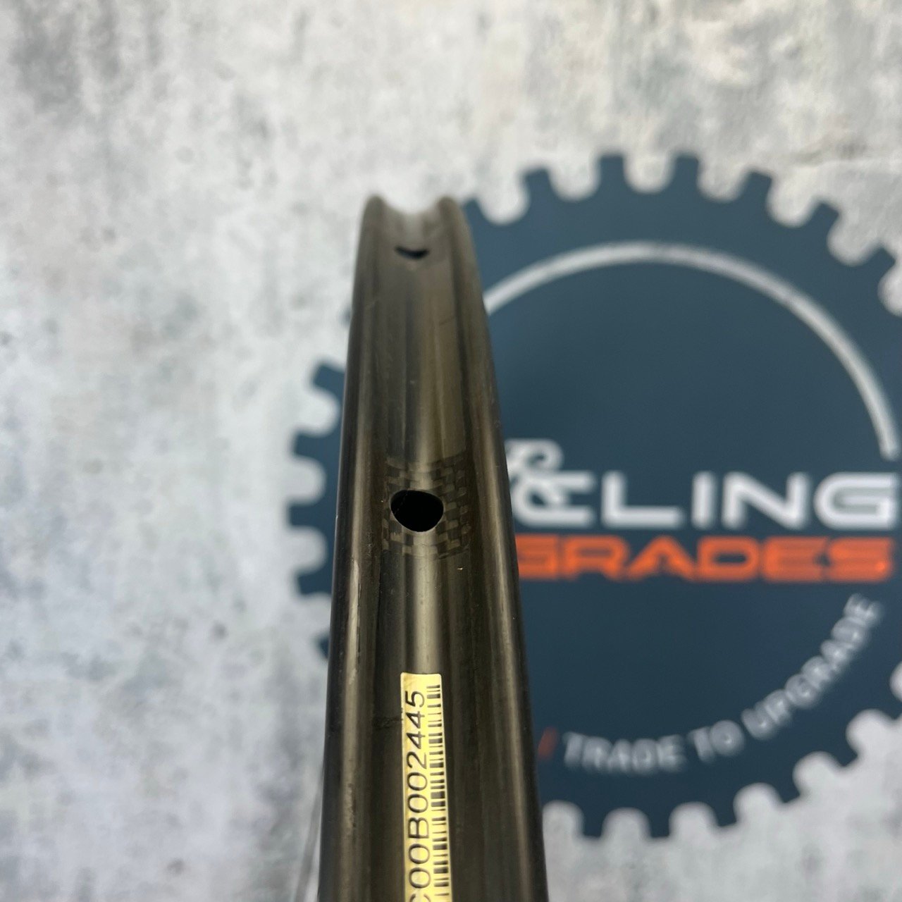 New! Shimano Dura-Ace WH-R9100 Tubular C40 Carbon Wheelset MSRP $2400