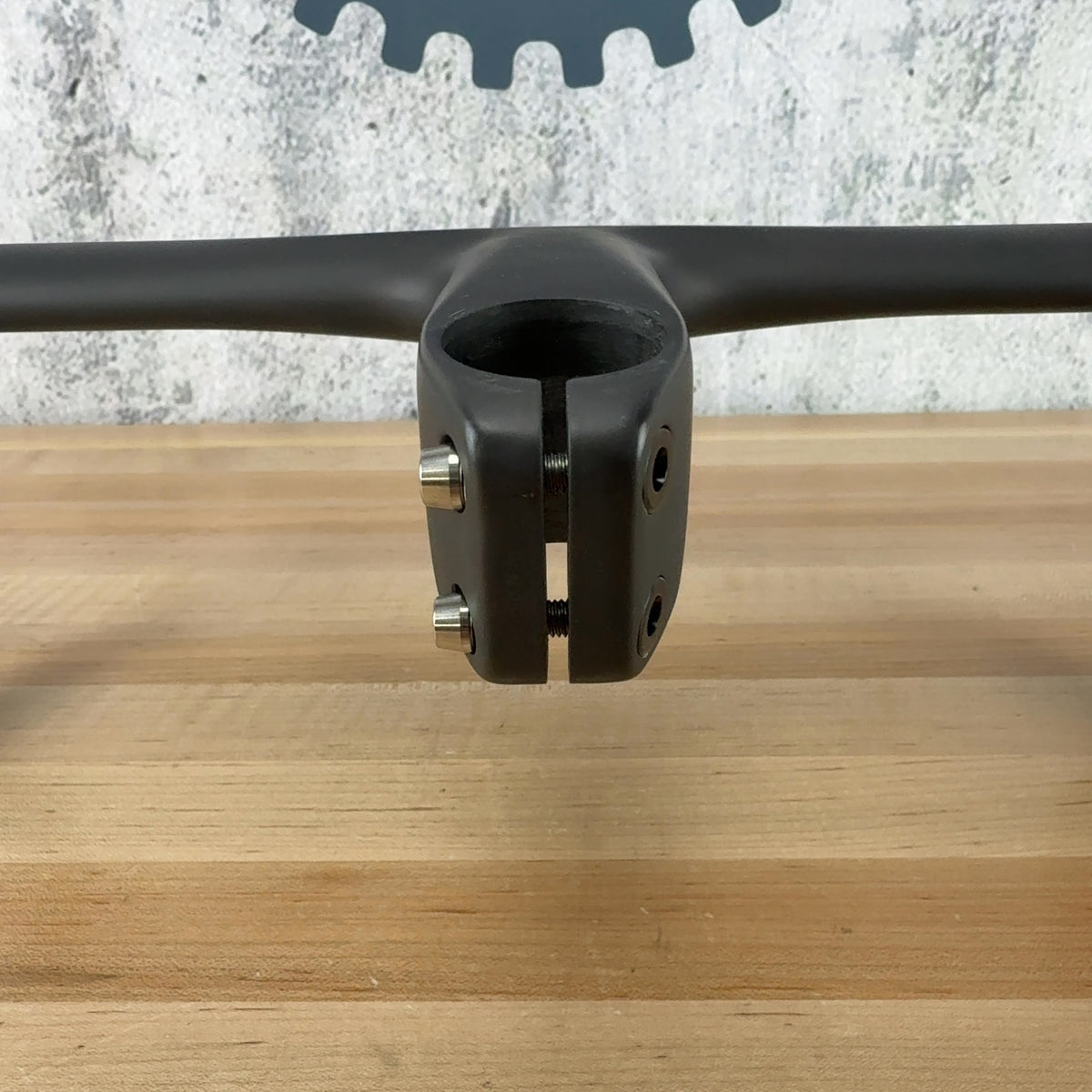 New Take Off! Roval Alpinist II Cockpit 40cm x 120mm Carbon Integrated Handlebar — photo 8 of 14