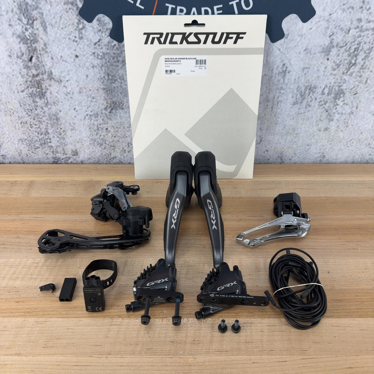 Shimano GRX RX815 Di2 11-Speed Electronic Disc Brake CX/Gravel Bike Groupset — photo 1 of 14