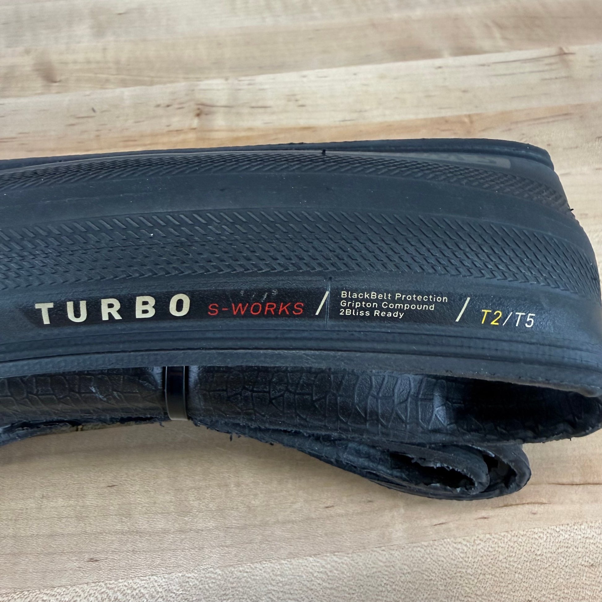 Light Use! Pair Specialized S-Works Turbo T2/T5 28mm Tubeless Road Bike Tires
