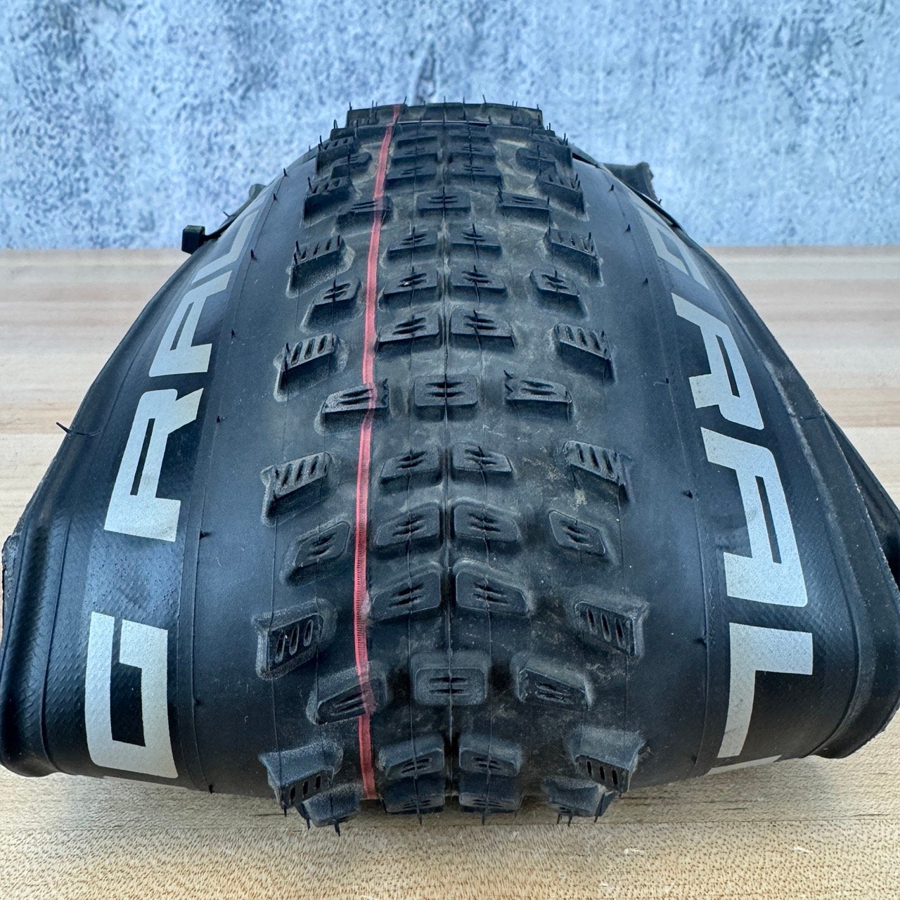 Low Mile! Schwalbe Racing Ralph 29x2.35 Single MTB Tire