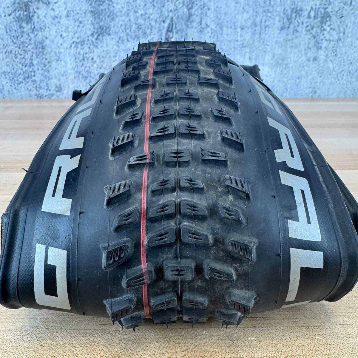 Low Mile! Schwalbe Racing Ralph 29x2.35 Single MTB Tire — photo 4 of 5