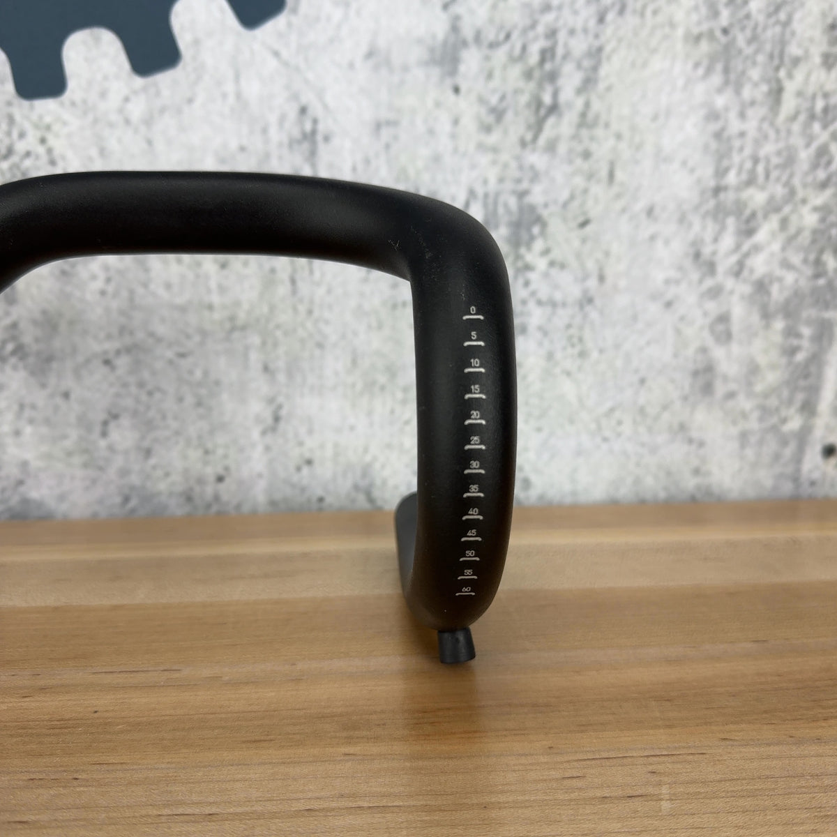 Light Use! Specialized Hover Expert 40cm 31.8mm Round Drop Bar Handlebar 273g