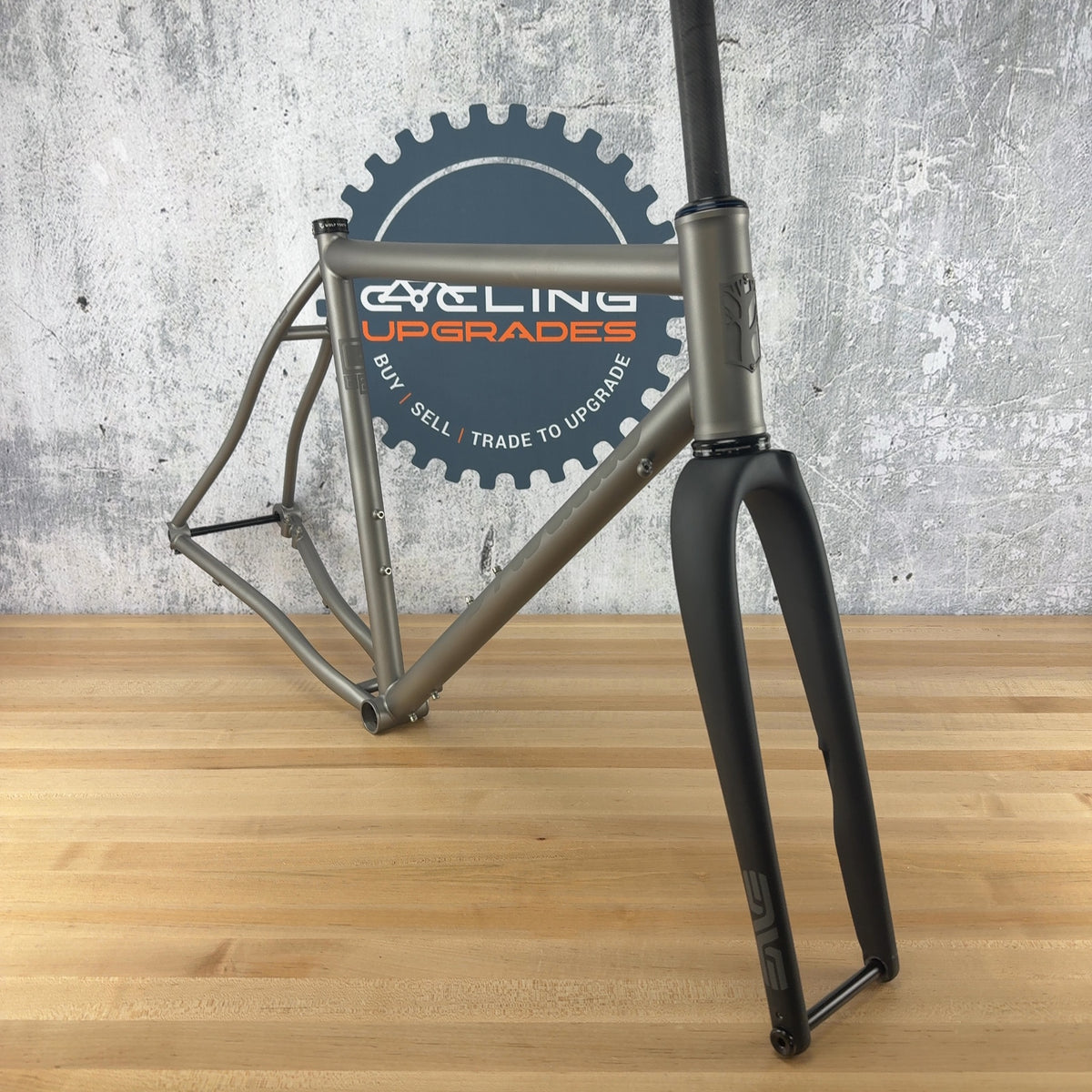 New! 2026 Mosaic GT-2 45 54cm Titanium Gravel Bike Frameset Enve Cane Creek 700c