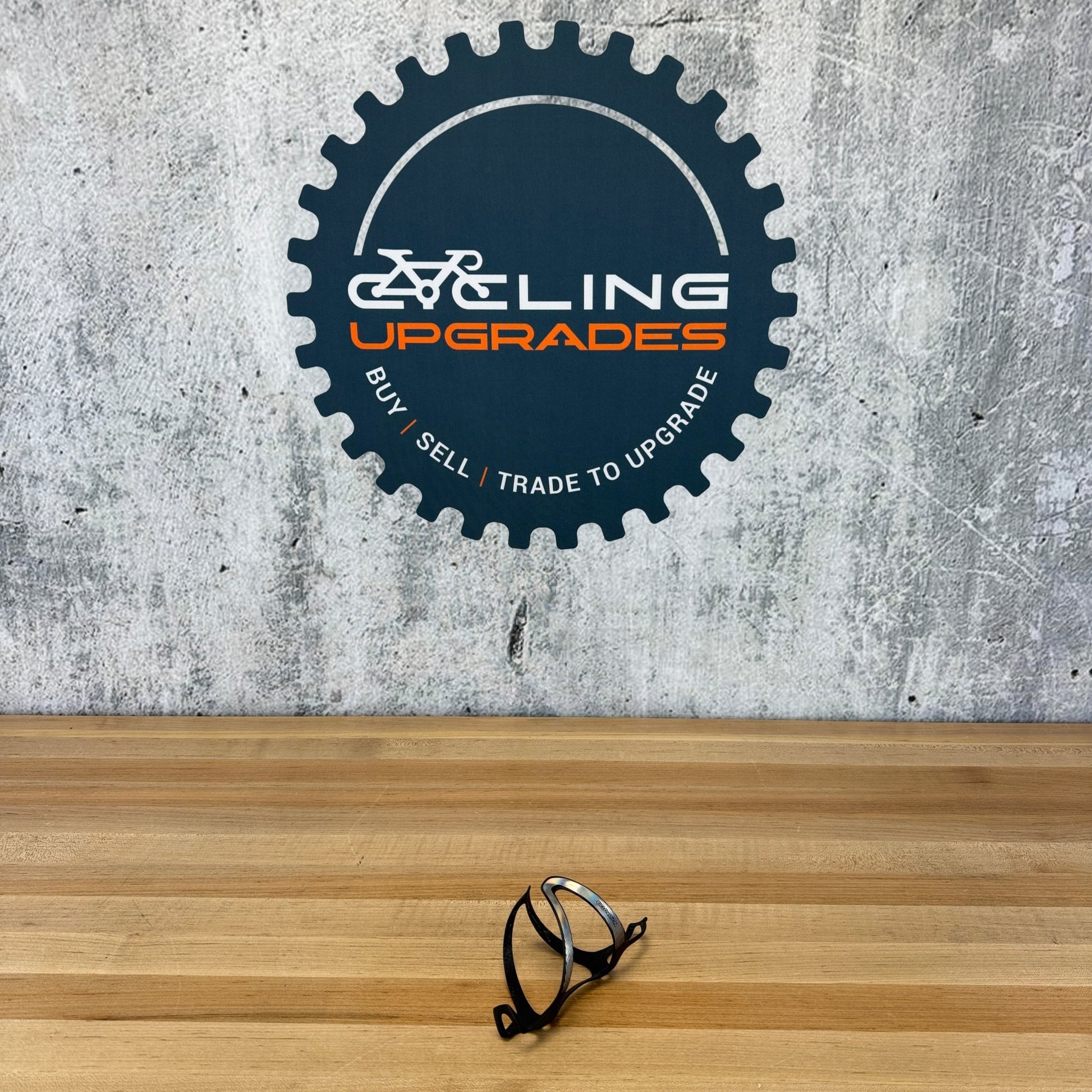 Low Mile! Ciclovation Tai Chi Pearl White Carbon Water Bottle Cages