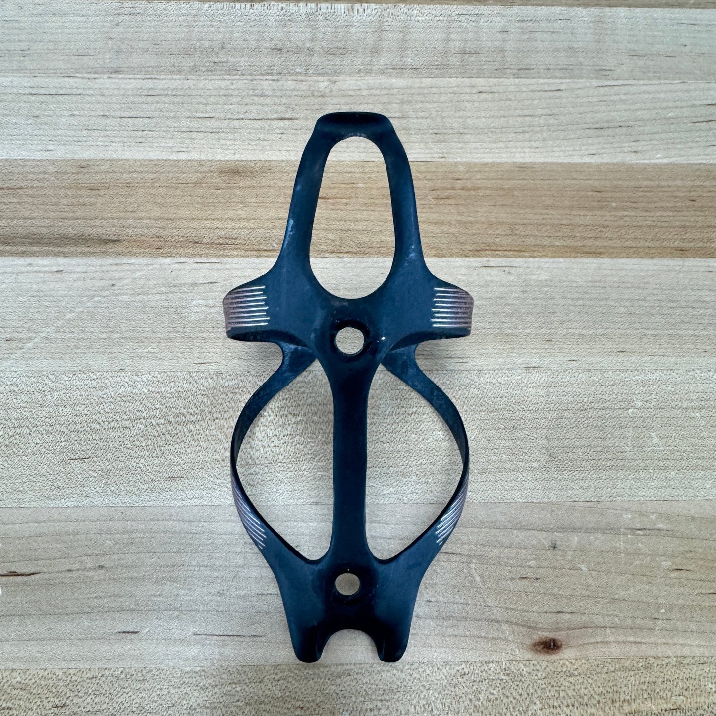 Ciclovation Tai Chi Flash Sakura Carbon Water Bottle Cages