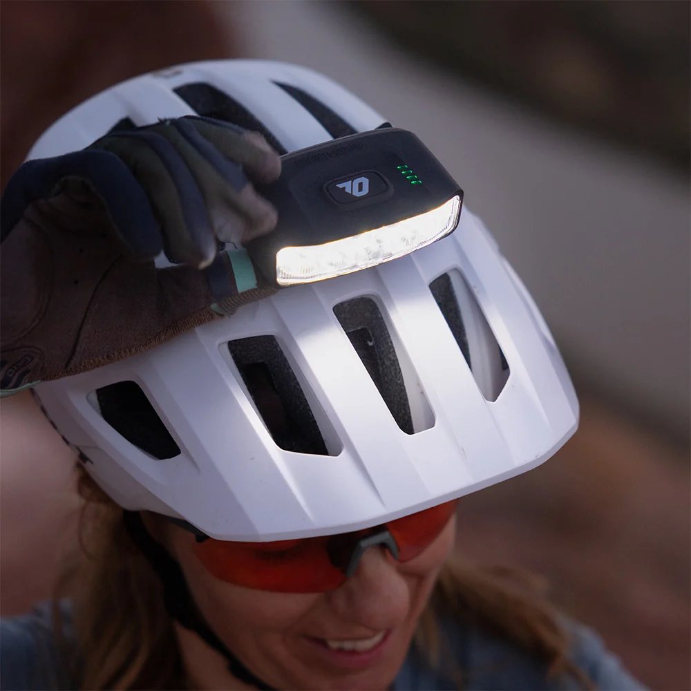 New! (Dealer Stock) Outbound Lighting Portal Cycling Accessories