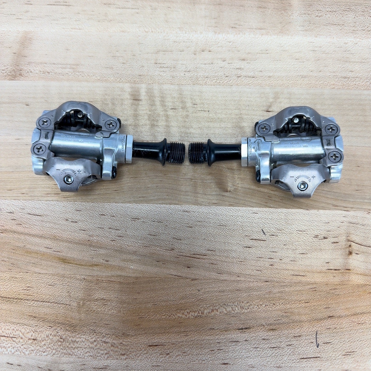 Low Mile! Shimano PD-M540 SPD Alloy Pedals