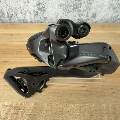 New Take Off! Shimano Ultegra R8170 Di2 Electronic 12 Speed Disc Brake Groupset