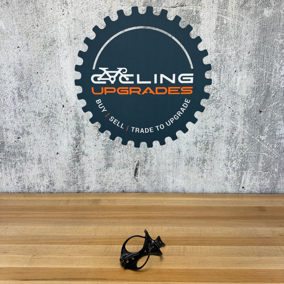 Arundel Mandible 3K Weave Glossy Black Carbon Water Bottle Cages