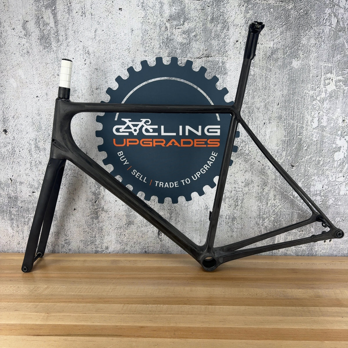 New! Open Cycles Min.D California Limited Edition Raw Carbon Frameset MSRP $7500 — photo 2 of 14