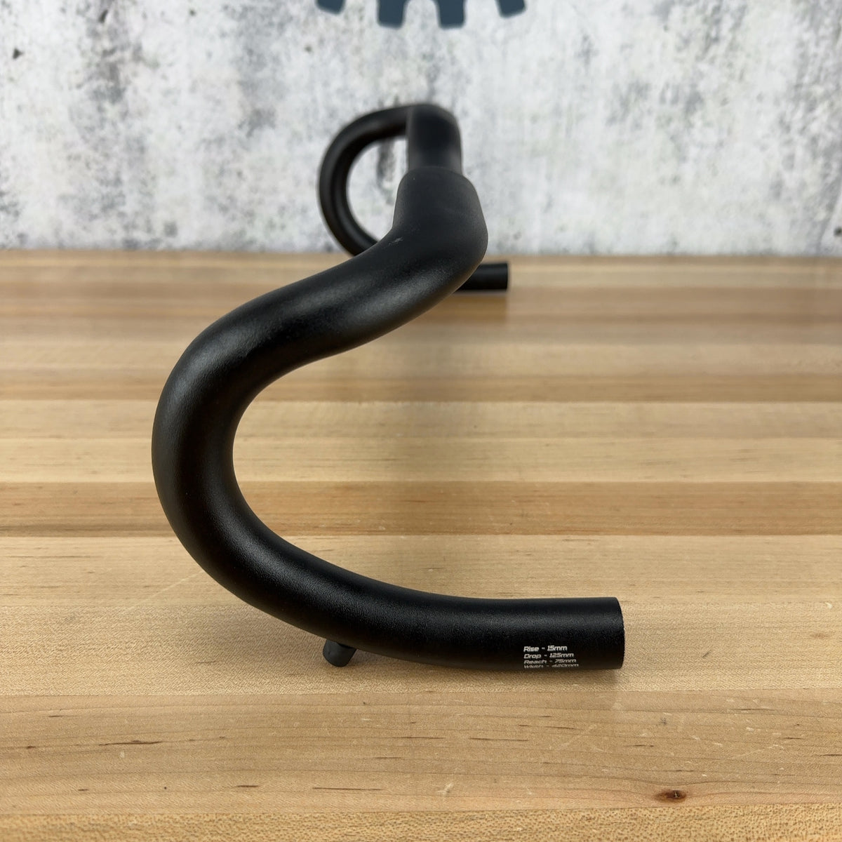Light Use! Specialized Hover Expert 42cm 31.8mm Round Drop Bar Bike Handlebar