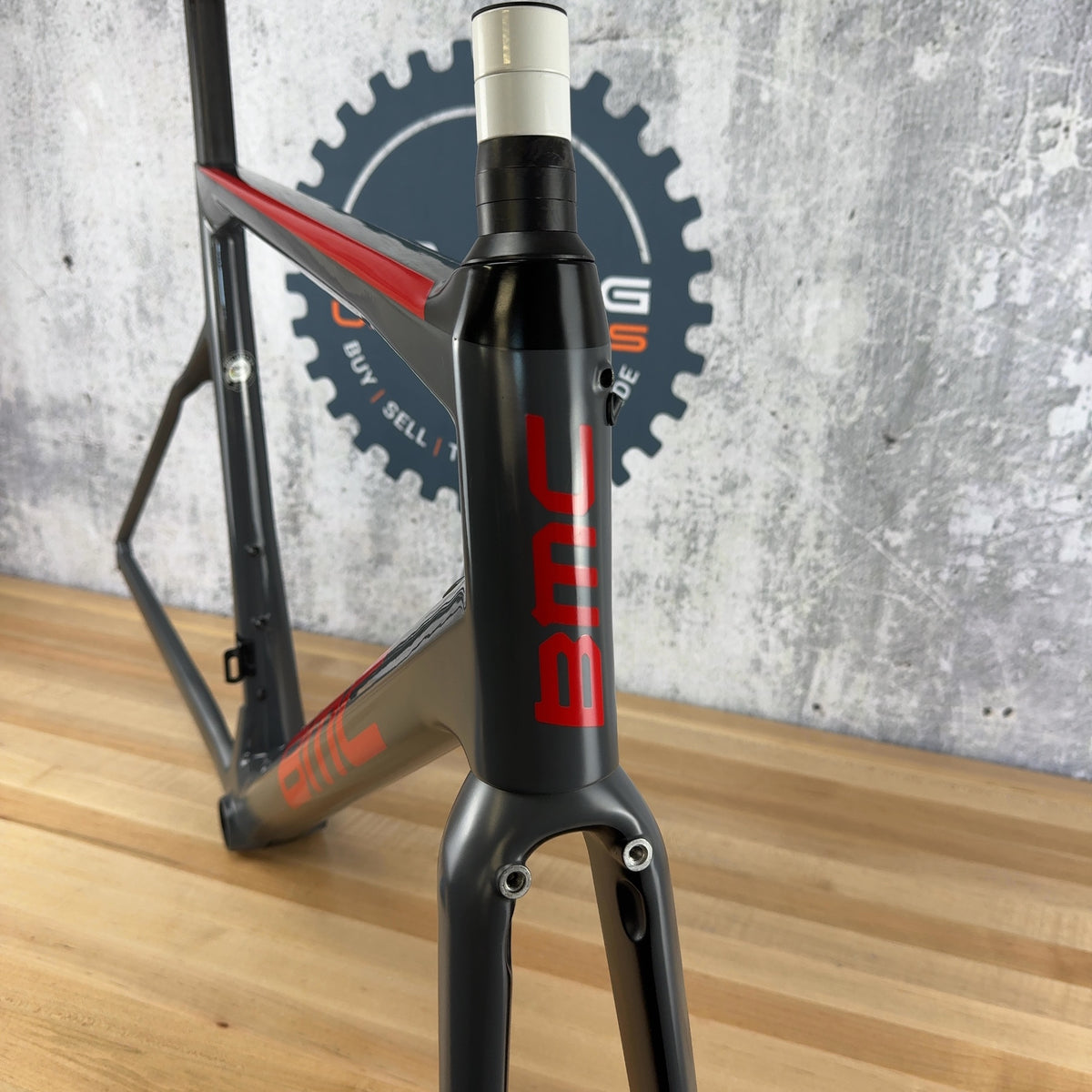 Low Mile! 2019 BMC Teammachine SLR 01 58cm Carbon Grey Rim Brake Frameset 1684g