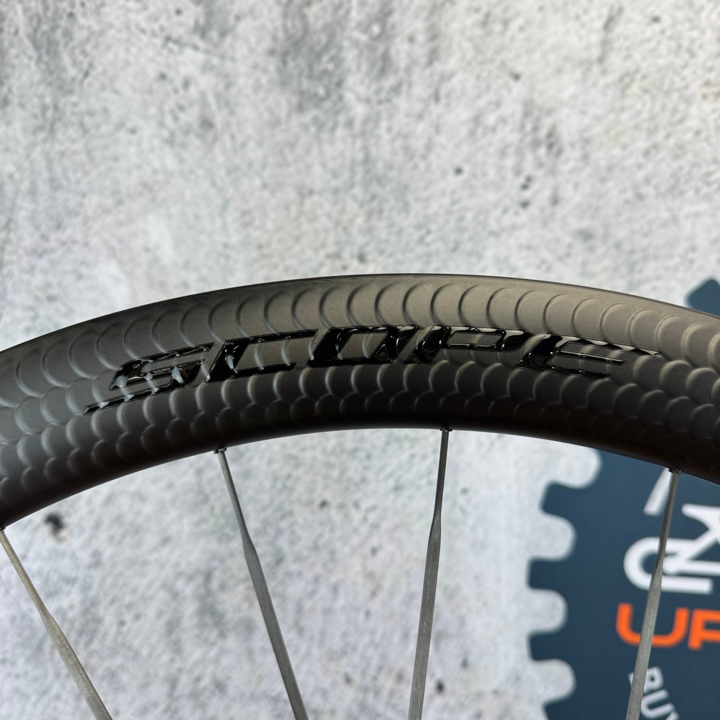 Light Use! 2025 Scope Artech 4.G 700c Carbon Wheelset