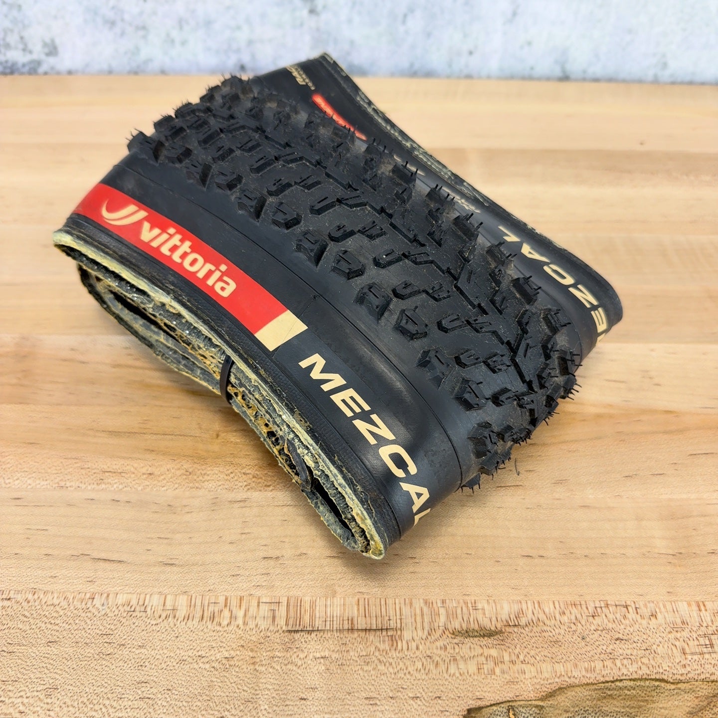 Low Mile! Vittoria Mezcal XC Race 29" x 2.4" Single MTB Tire