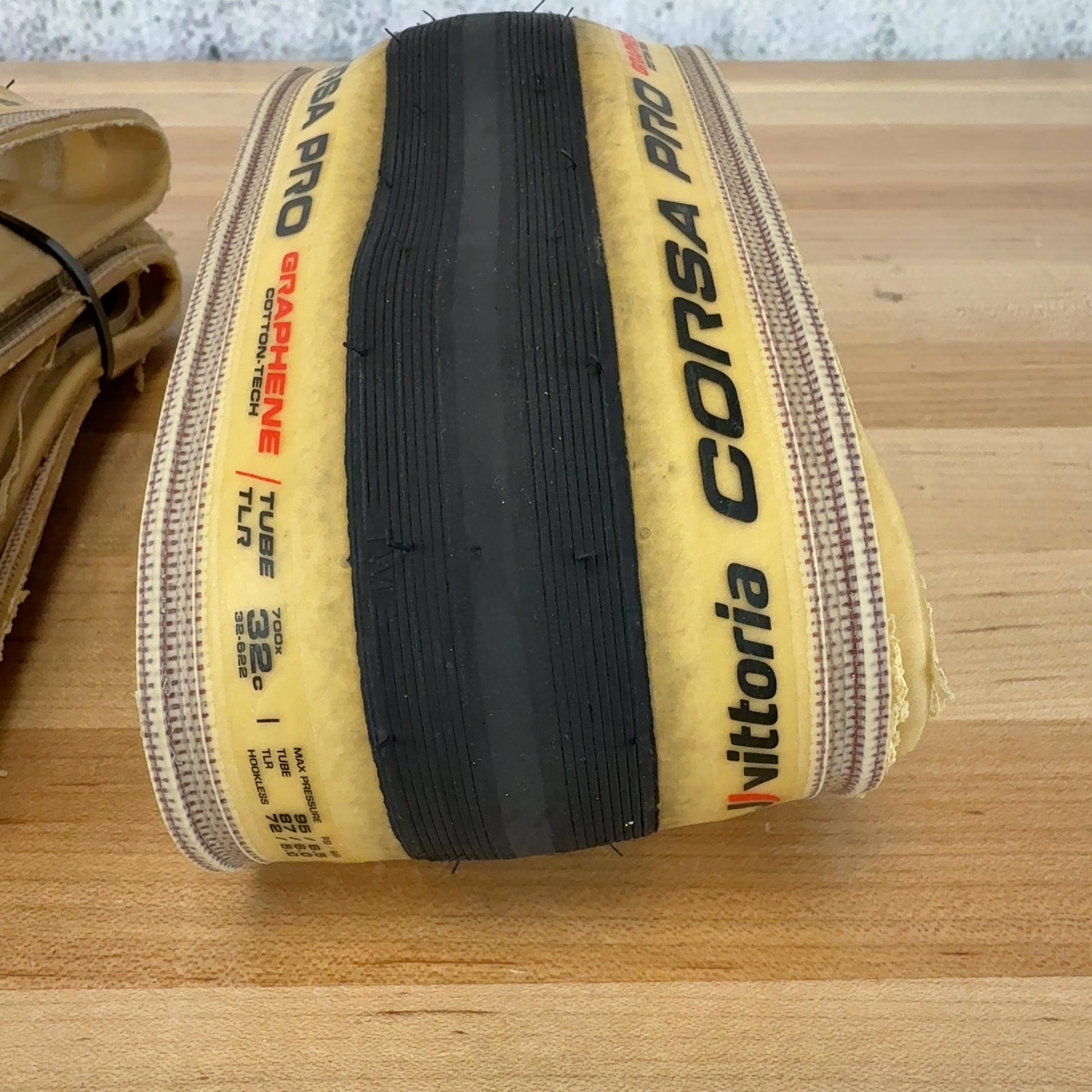 Low Mile! Vittoria Corsa Pro 700c x 32mm Tanwall Tubeless TLR Pair Bike Tires